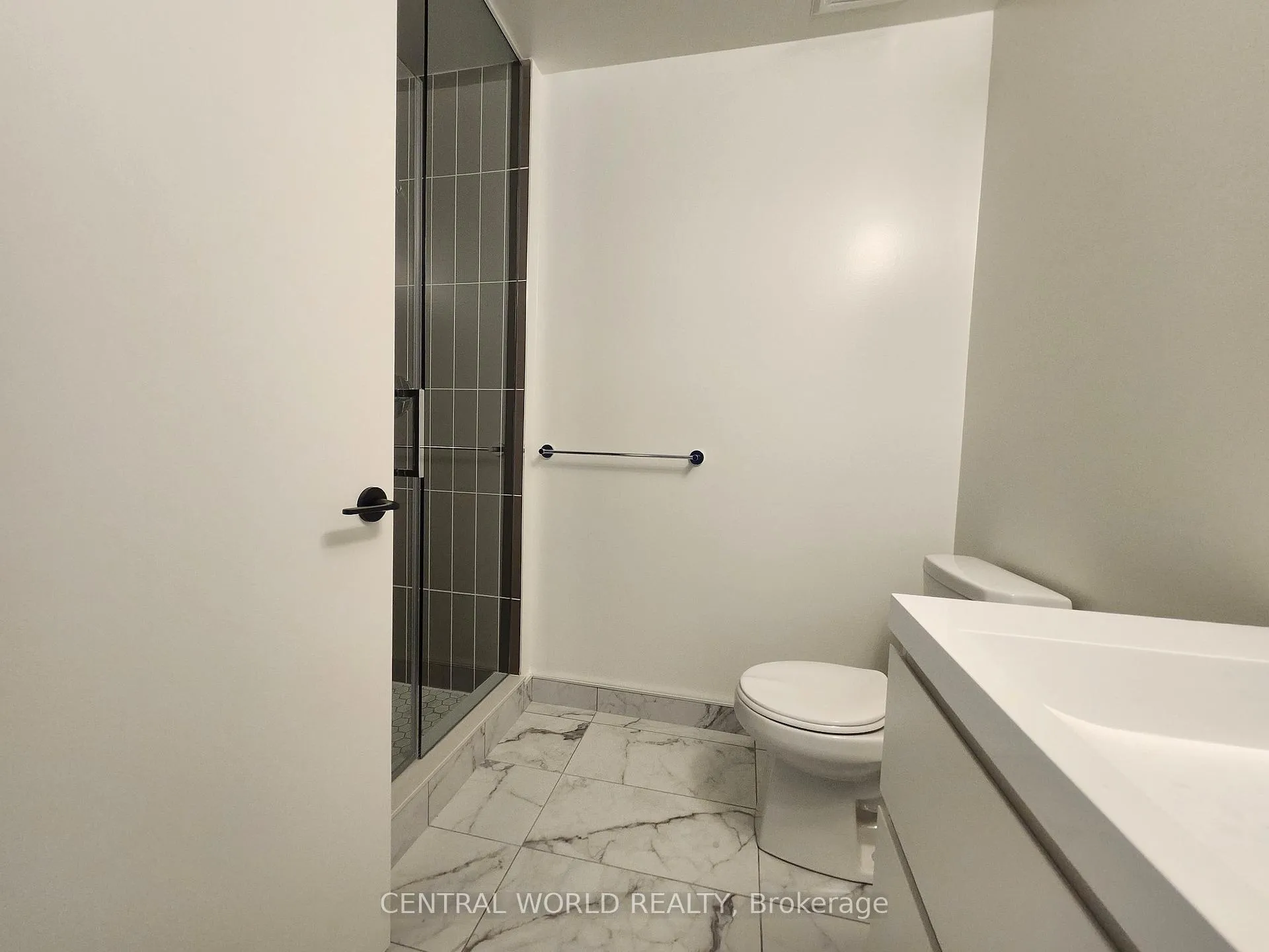Photo 6 of Unit 2519, 56 Andre de Grasse Street, Markham, Unionville — HOMEH