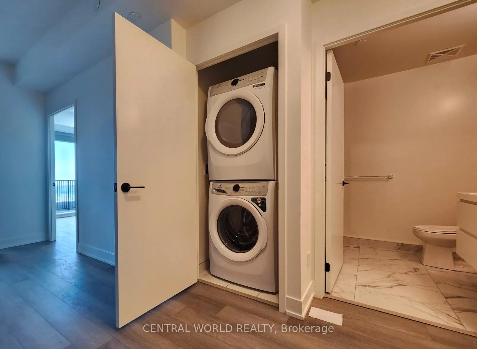 Photo 8 of Unit 2519, 56 Andre de Grasse Street, Markham, Unionville — HOMEH