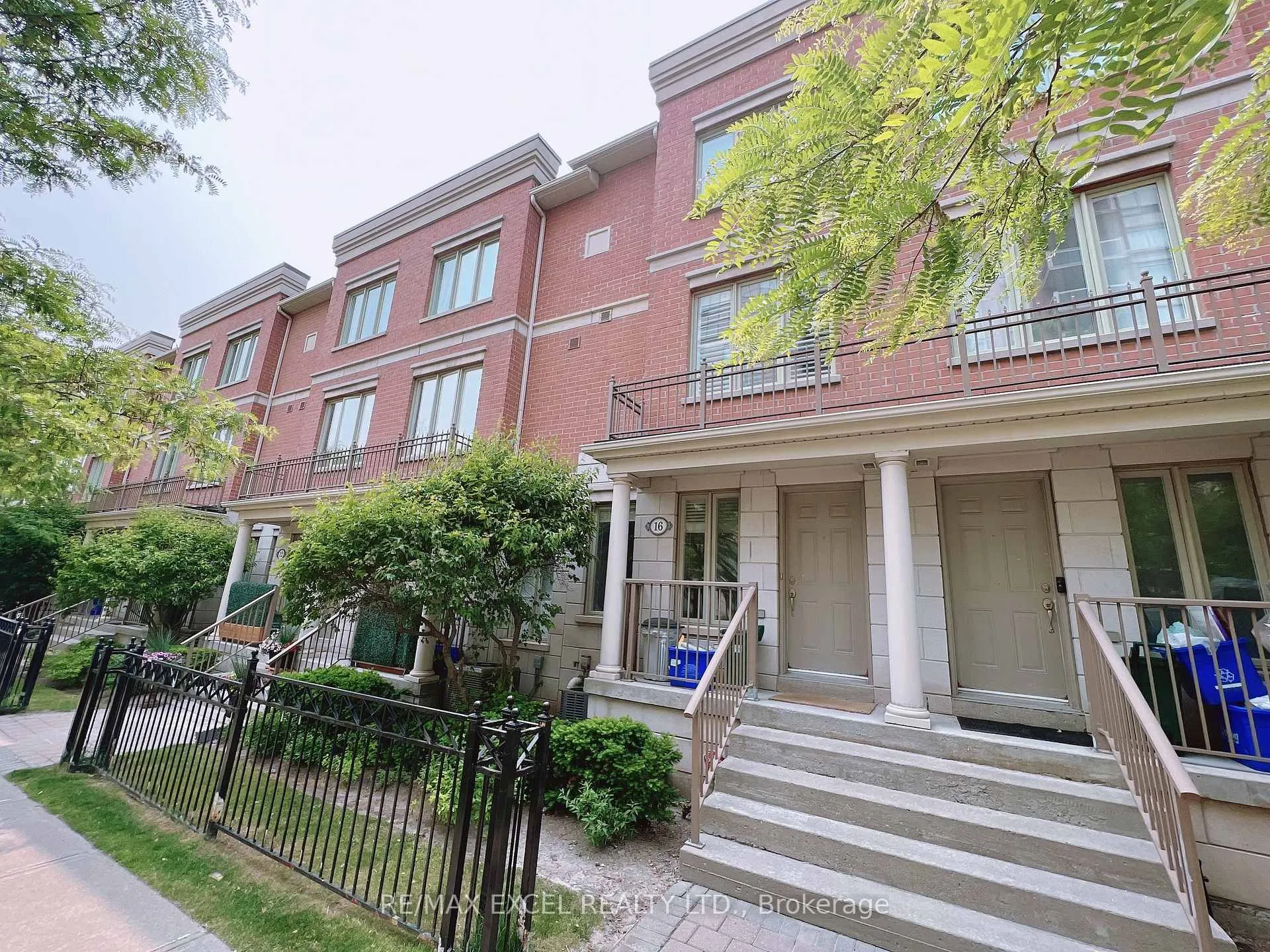 Photo 1 of 16 Times Avenue, Markham, Commerce Valley — HOMEH