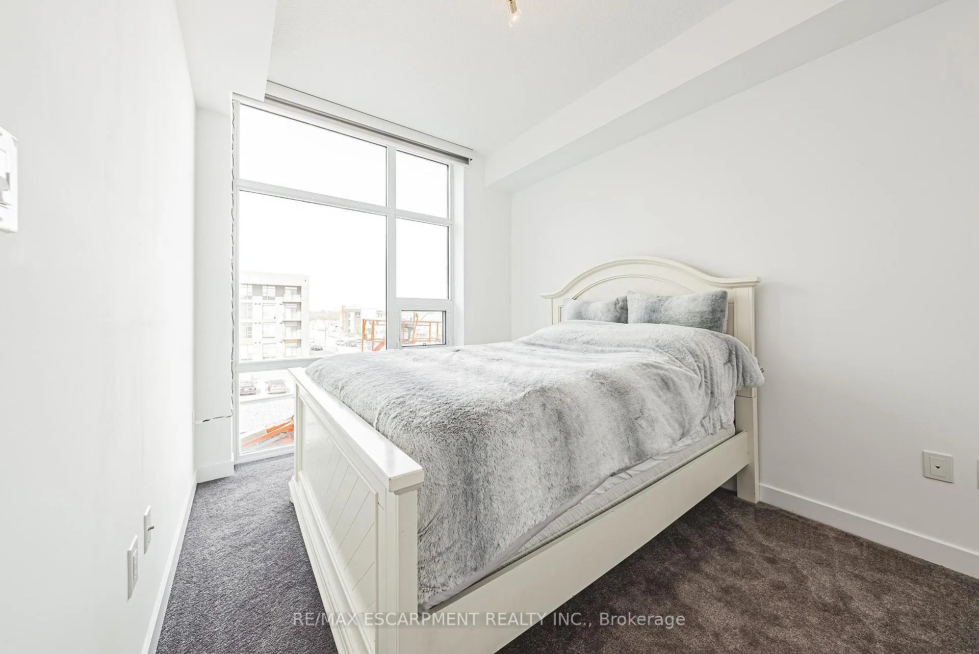 Photo 14 of Unit 327, 460 Dundas Street E, Hamilton, Waterdown — HOMEH
