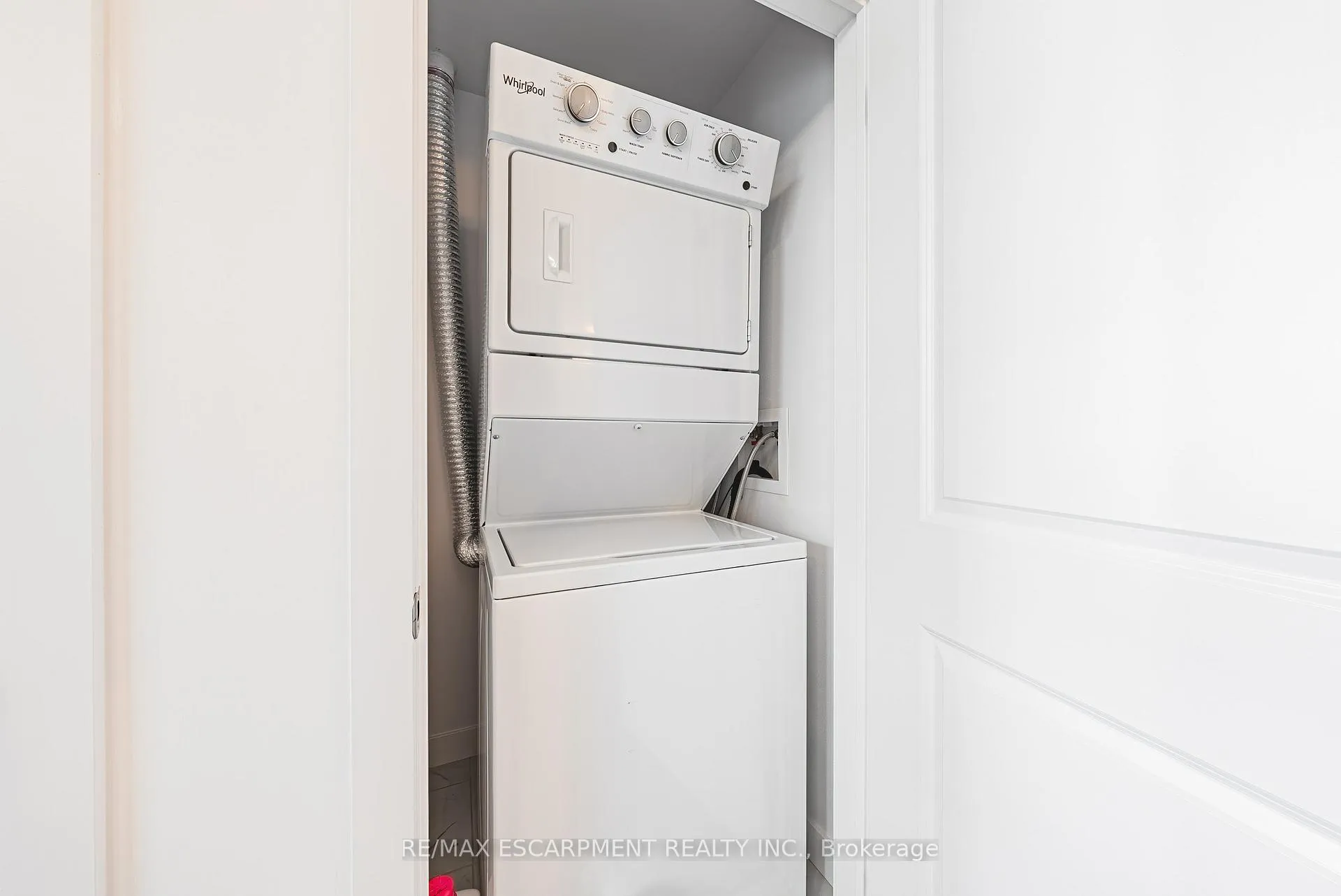 Photo 16 of Unit 327, 460 Dundas Street E, Hamilton, Waterdown — HOMEH