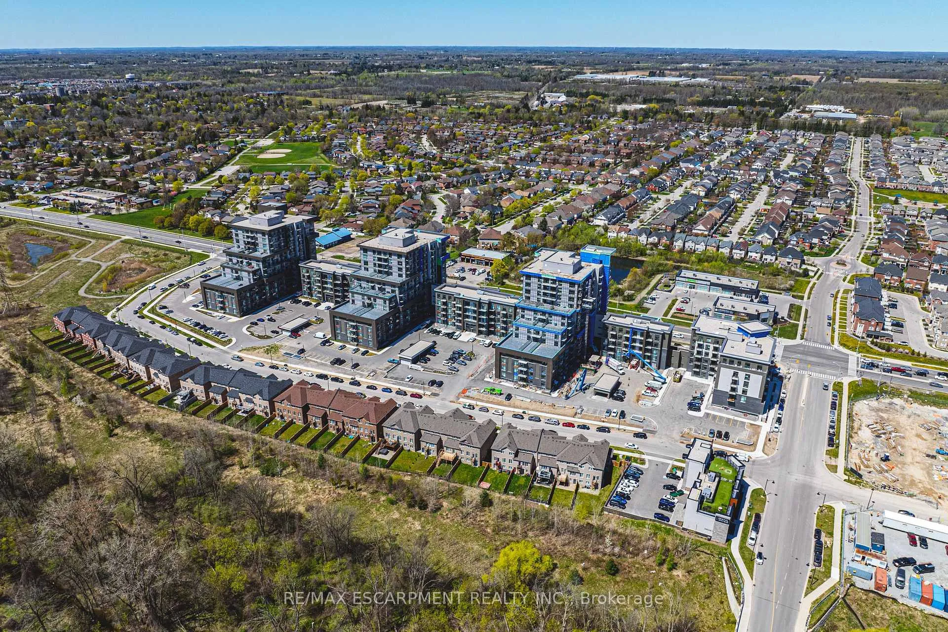 Photo 25 of Unit 327, 460 Dundas Street E, Hamilton, Waterdown — HOMEH