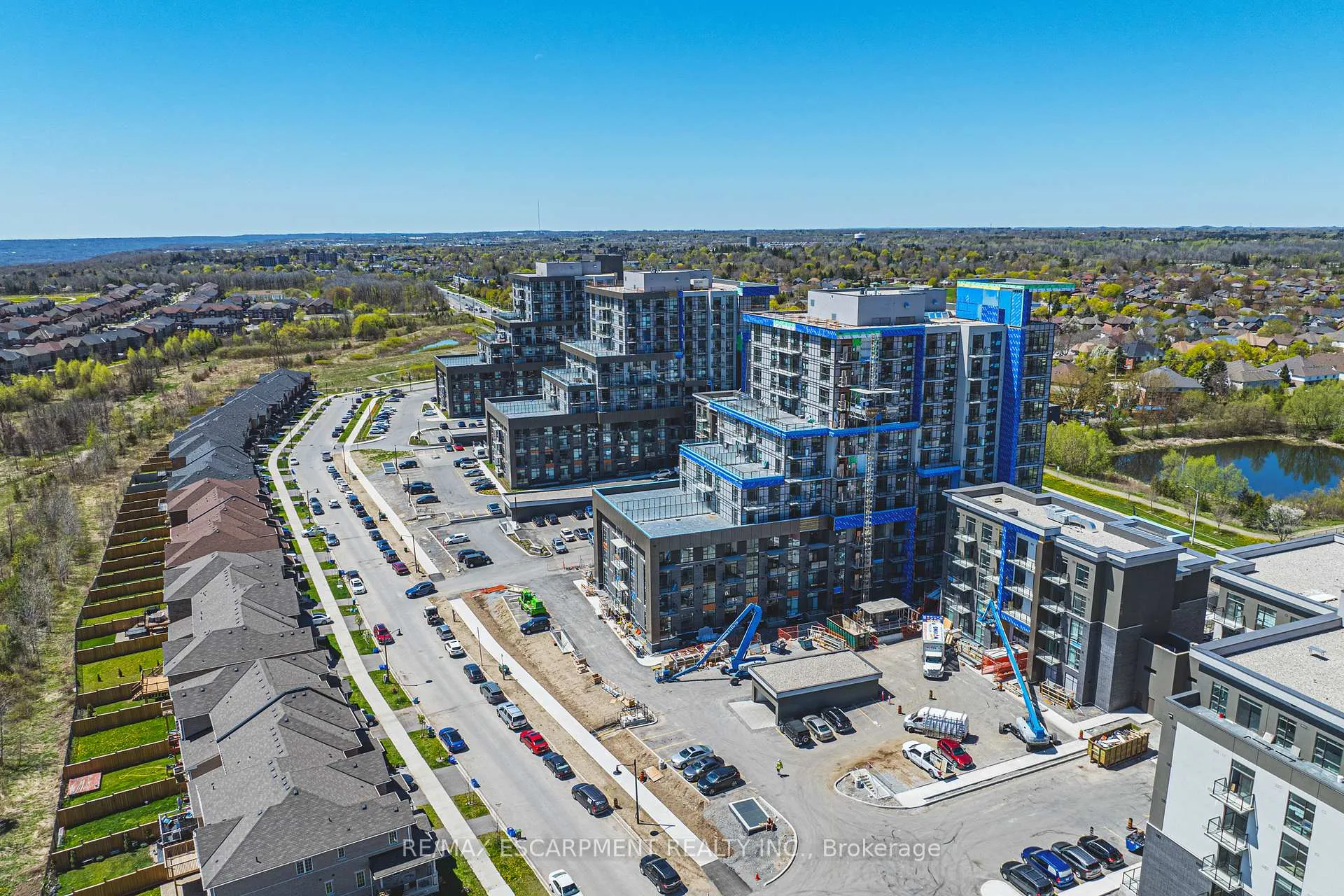 Photo 27 of Unit 327, 460 Dundas Street E, Hamilton, Waterdown — HOMEH
