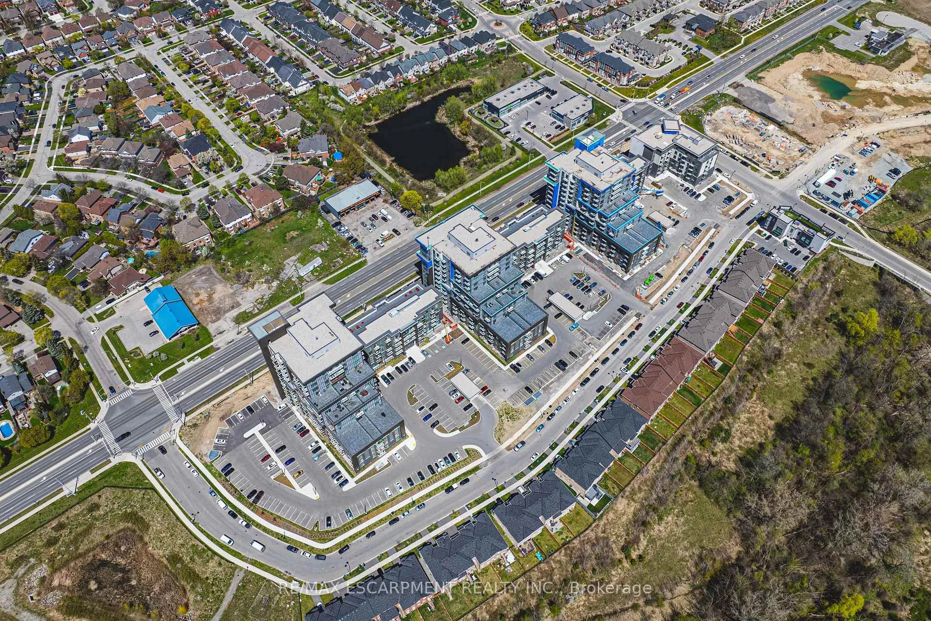 Photo 29 of Unit 327, 460 Dundas Street E, Hamilton, Waterdown — HOMEH