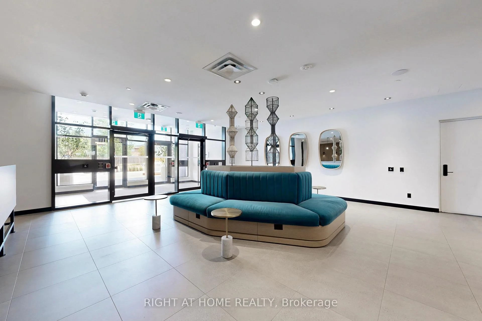 Photo 7 of Unit 1211, 7950 Bathurst Street, Vaughan, Beverley Glen — HOMEH