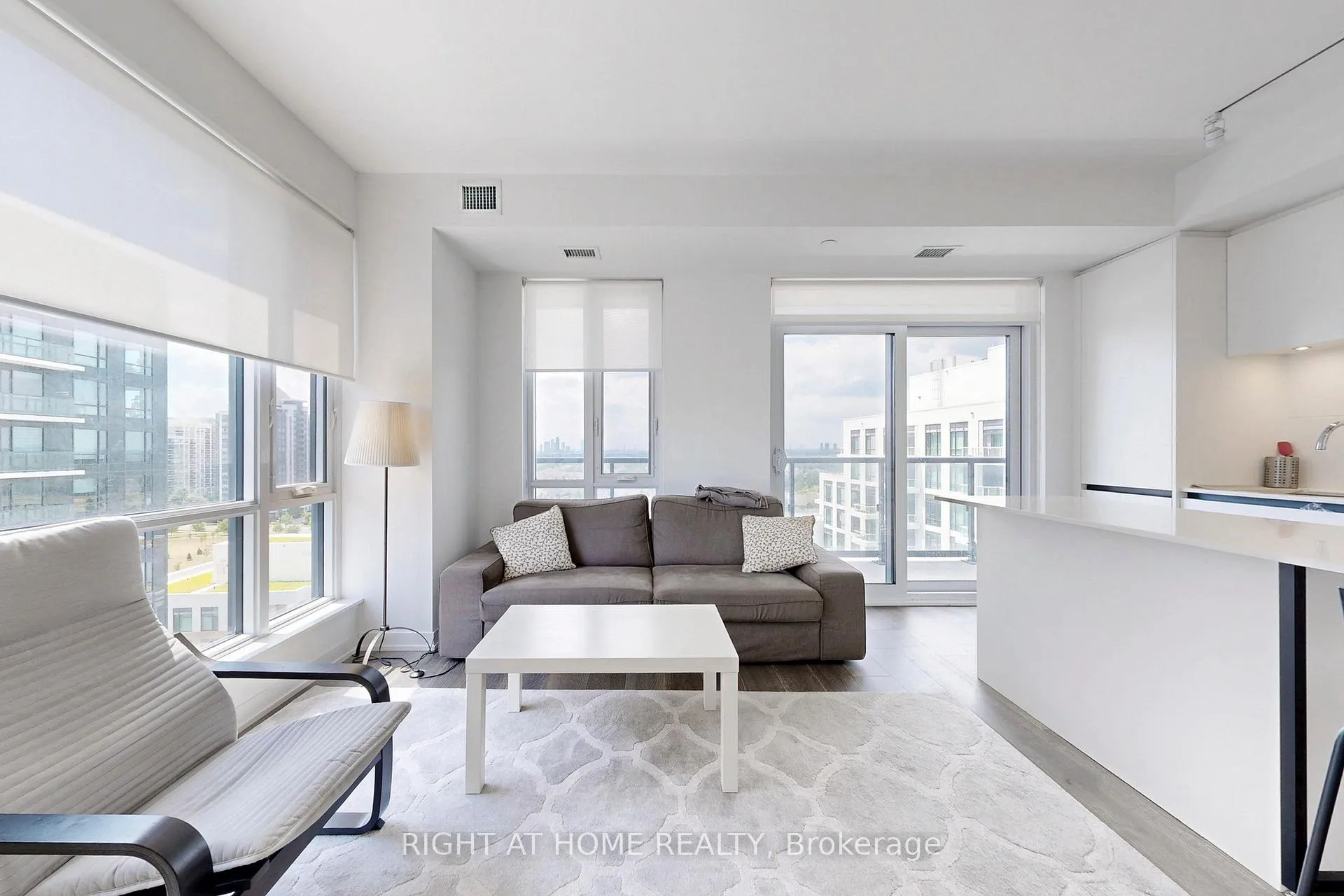 Photo 10 of Unit 1211, 7950 Bathurst Street, Vaughan, Beverley Glen — HOMEH