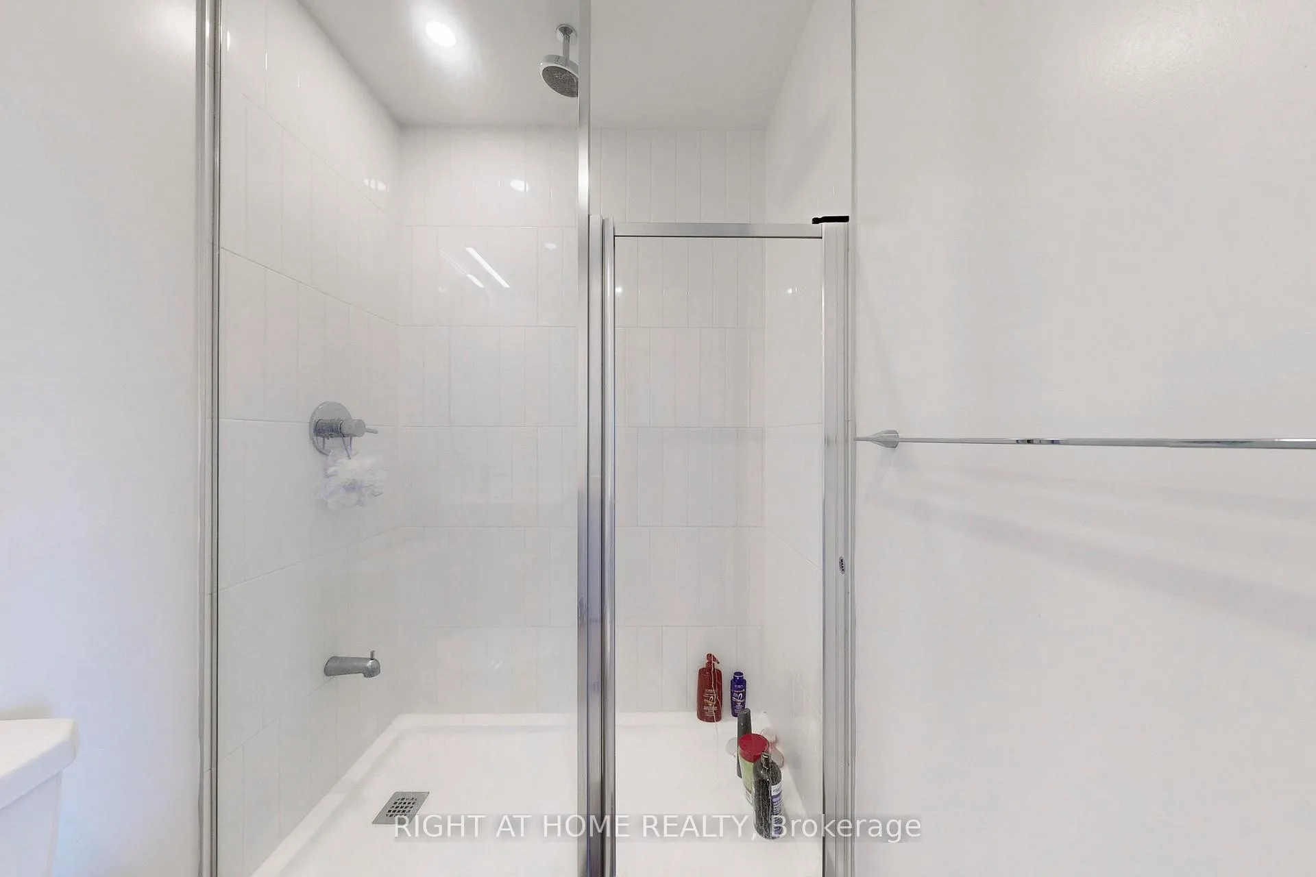 Photo 21 of Unit 1211, 7950 Bathurst Street, Vaughan, Beverley Glen — HOMEH