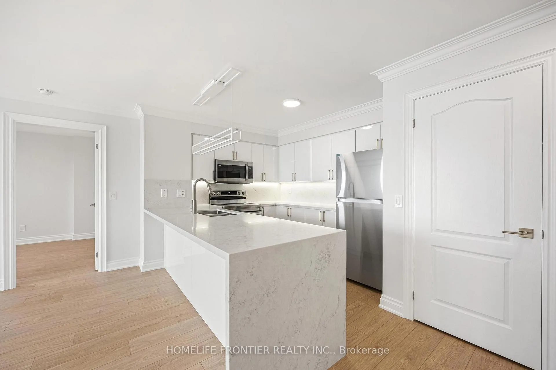 Photo 6 of Unit 1514, 15 North Park Road, Vaughan, Beverley Glen — HOMEH