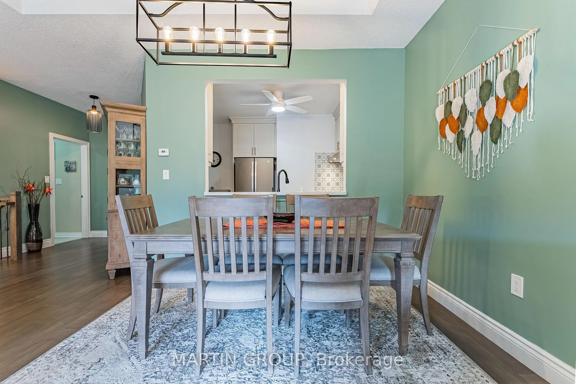 Photo 5 of 21 Critzia Drive, Hamilton, Mount Hope — HOMEH