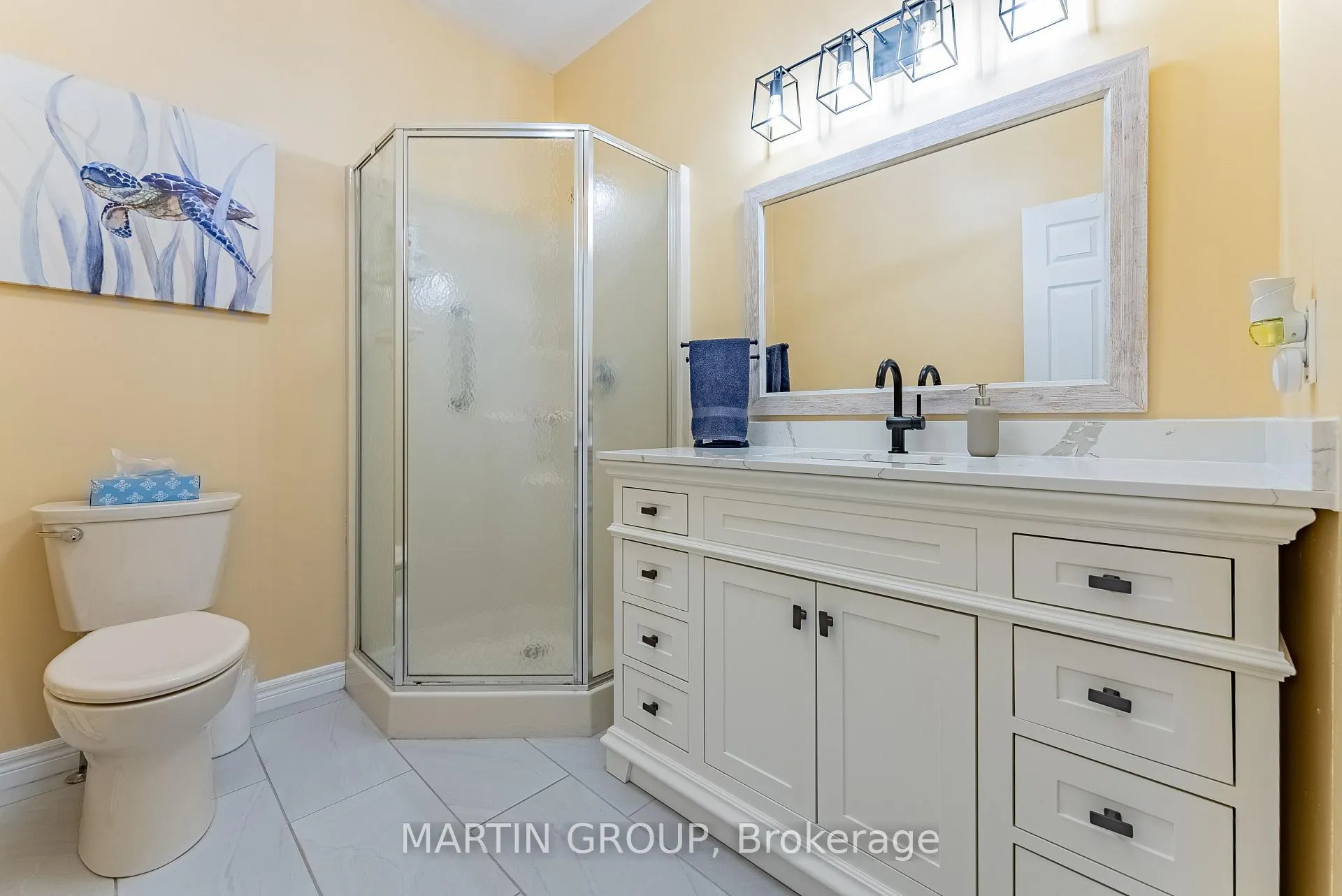 Photo 15 of 21 Critzia Drive, Hamilton, Mount Hope — HOMEH