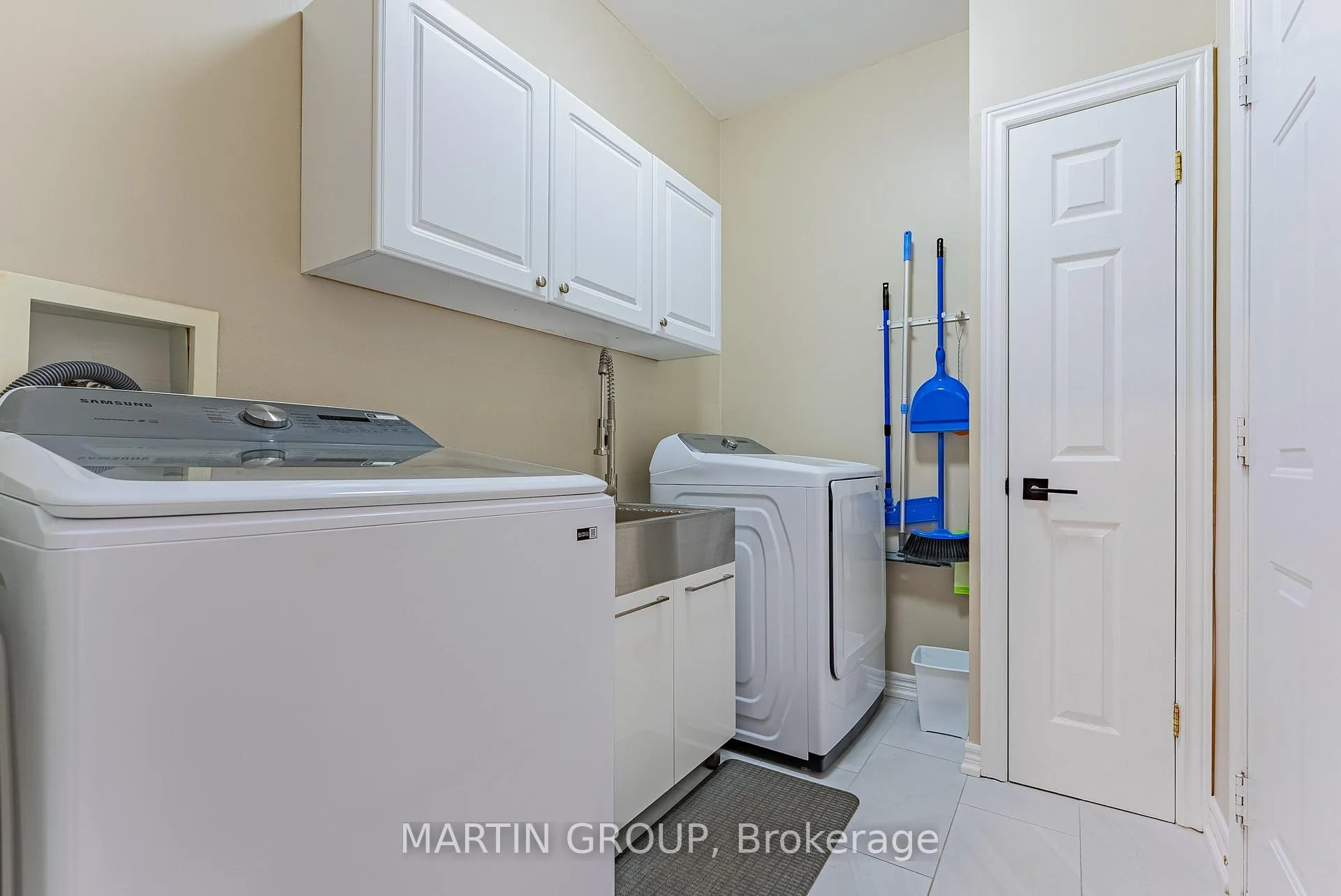 Photo 19 of 21 Critzia Drive, Hamilton, Mount Hope — HOMEH
