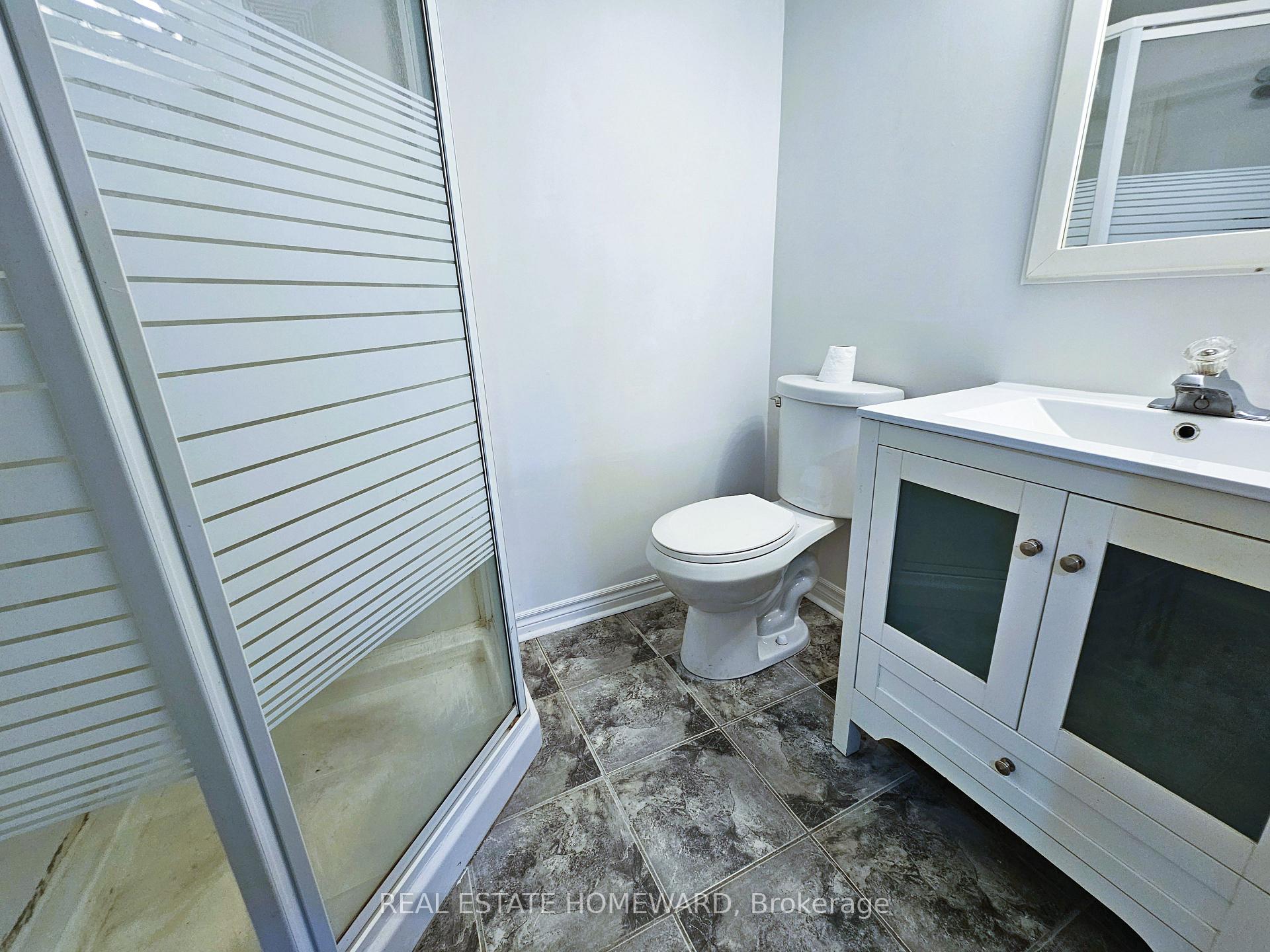 Photo 5 of Unit Lower, 4 Bennett Rd., Barrie, Wellington — HOMEH