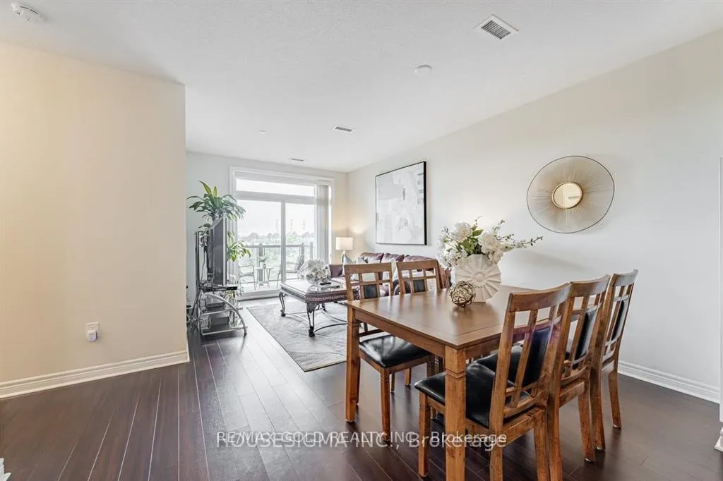 Photo 10 of Unit 203, 39 New Delhi Drive, Markham, Cedarwood — HOMEH