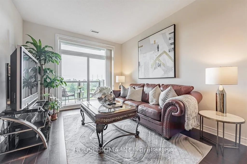 Photo 14 of Unit 203, 39 New Delhi Drive, Markham, Cedarwood — HOMEH
