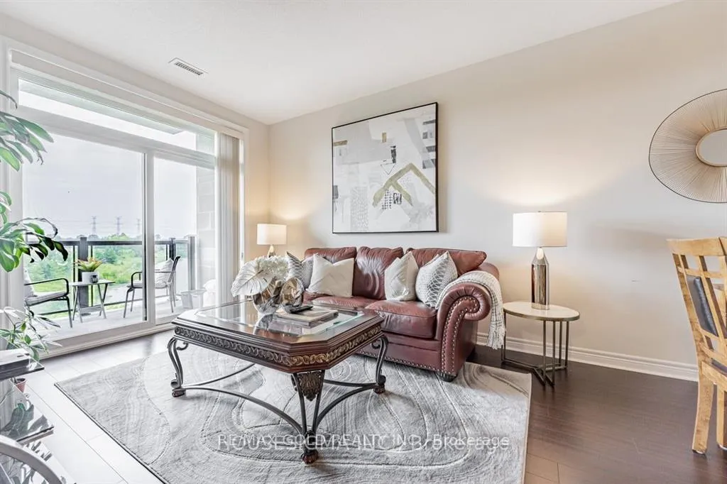 Photo 16 of Unit 203, 39 New Delhi Drive, Markham, Cedarwood — HOMEH