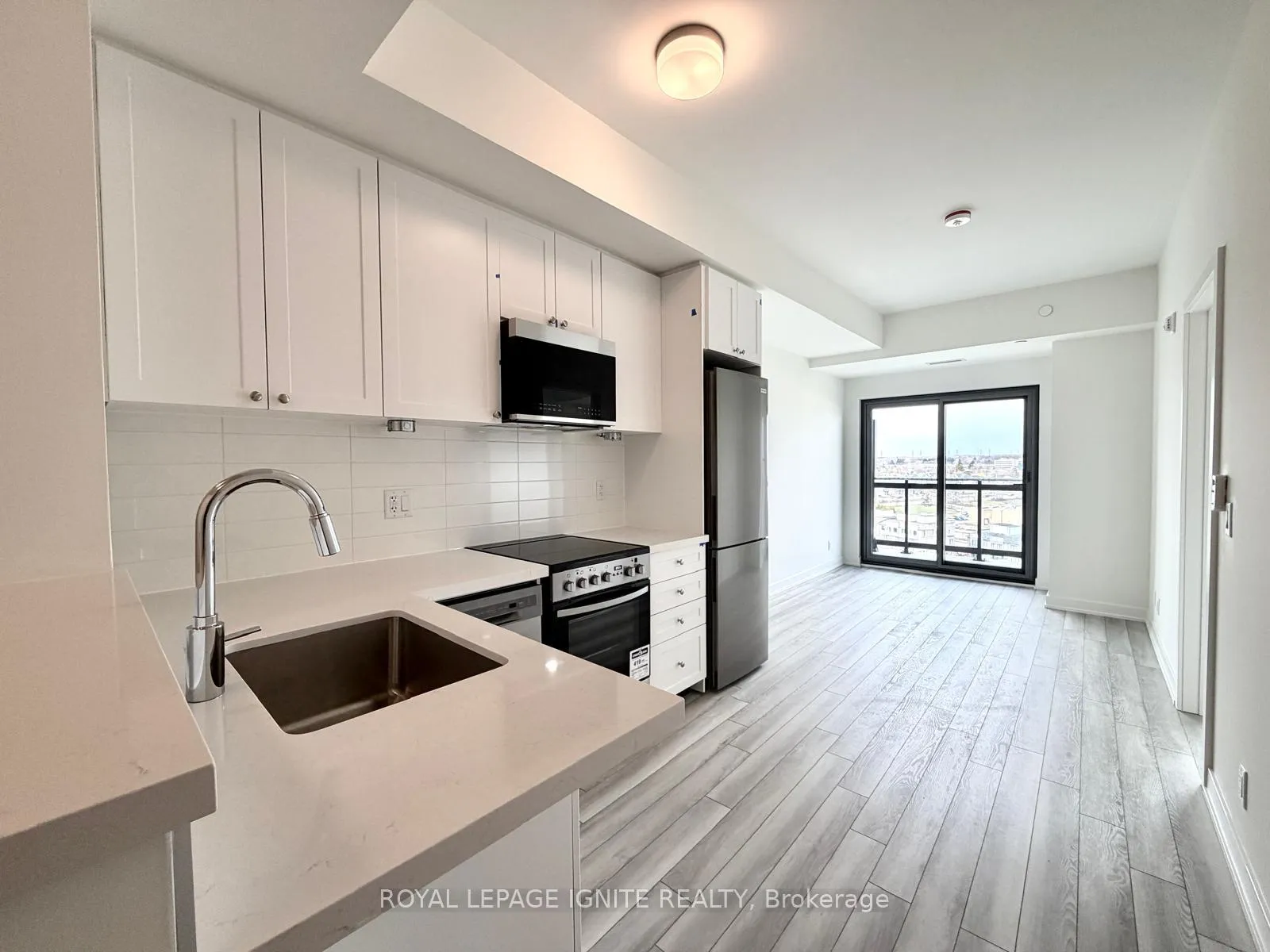 Photo 5 of Unit 1110, 51 Clarington Boulevard, Clarington, Bowmanville — HOMEH