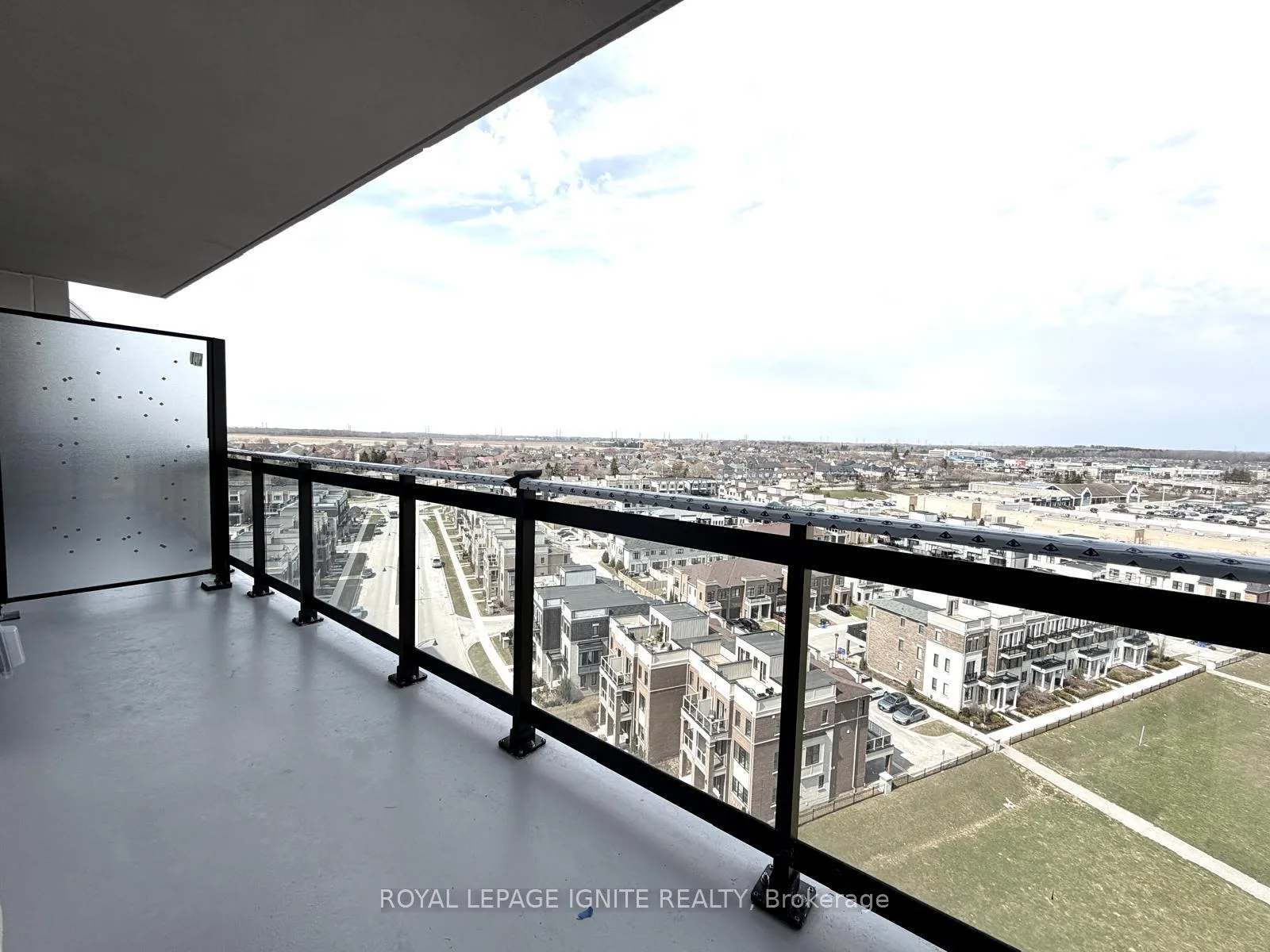 Photo 11 of Unit 1110, 51 Clarington Boulevard, Clarington, Bowmanville — HOMEH