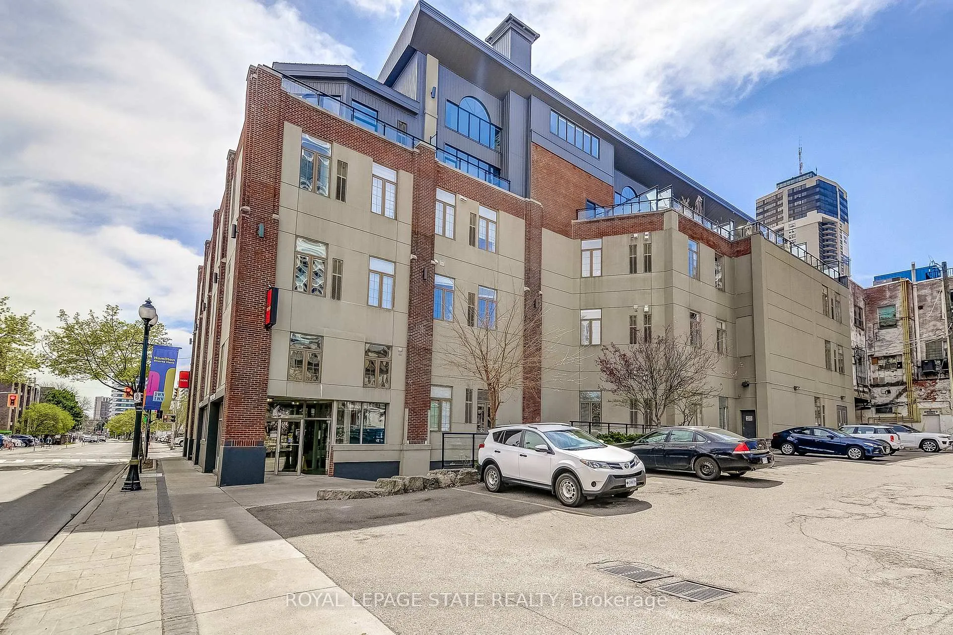 Photo 2 of Unit 204, 80 King William Street, Hamilton, Beasley — HOMEH