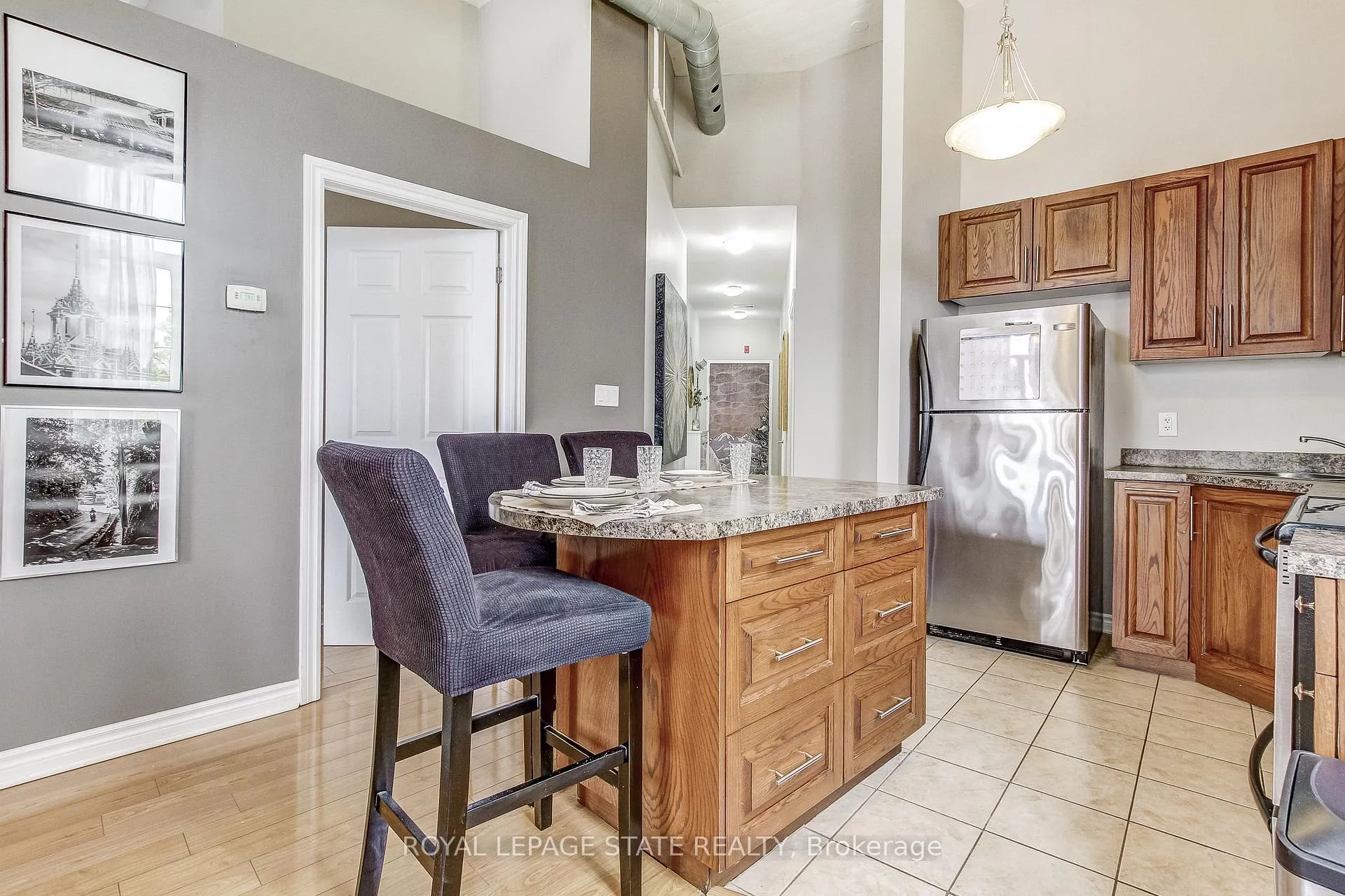 Photo 9 of Unit 204, 80 King William Street, Hamilton, Beasley — HOMEH