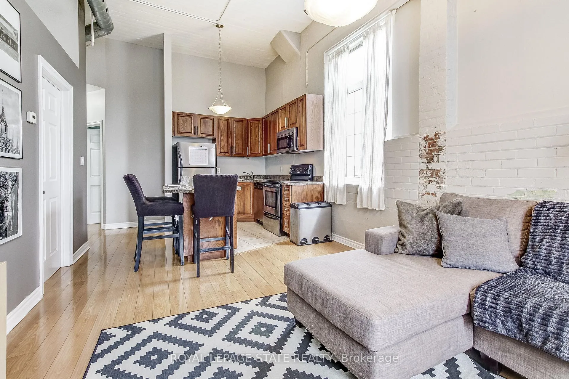 Photo 13 of Unit 204, 80 King William Street, Hamilton, Beasley — HOMEH