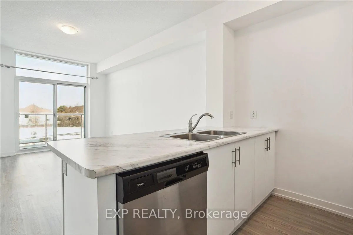 Photo 13 of Unit 308, 450 Dundas Street E, Hamilton, Waterdown — HOMEH