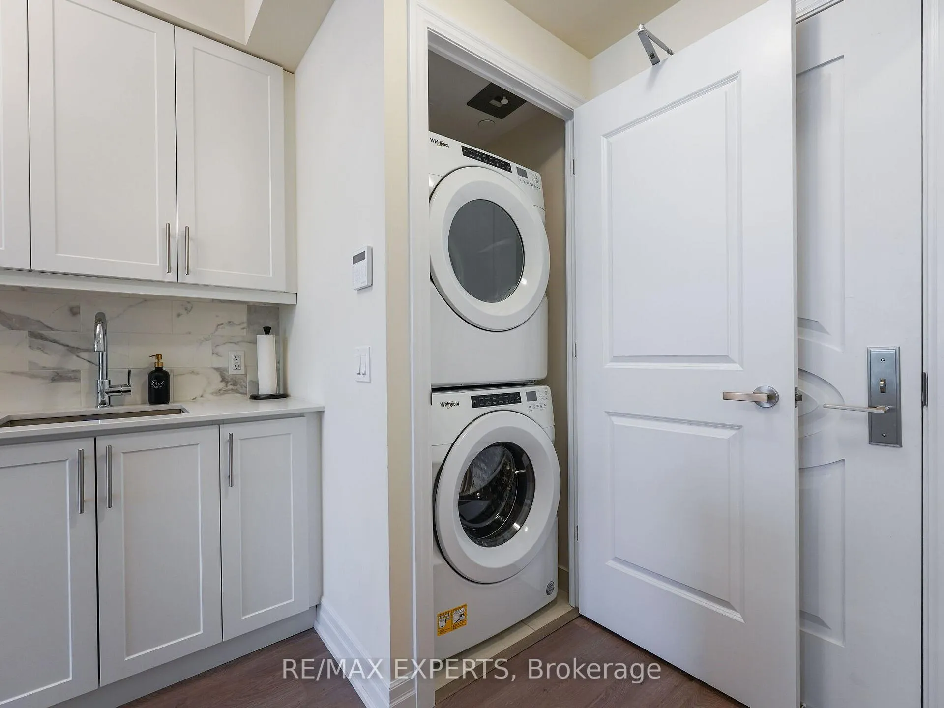 Photo 21 of Unit 502, 9085 Jane Street N, Vaughan, Concord — HOMEH