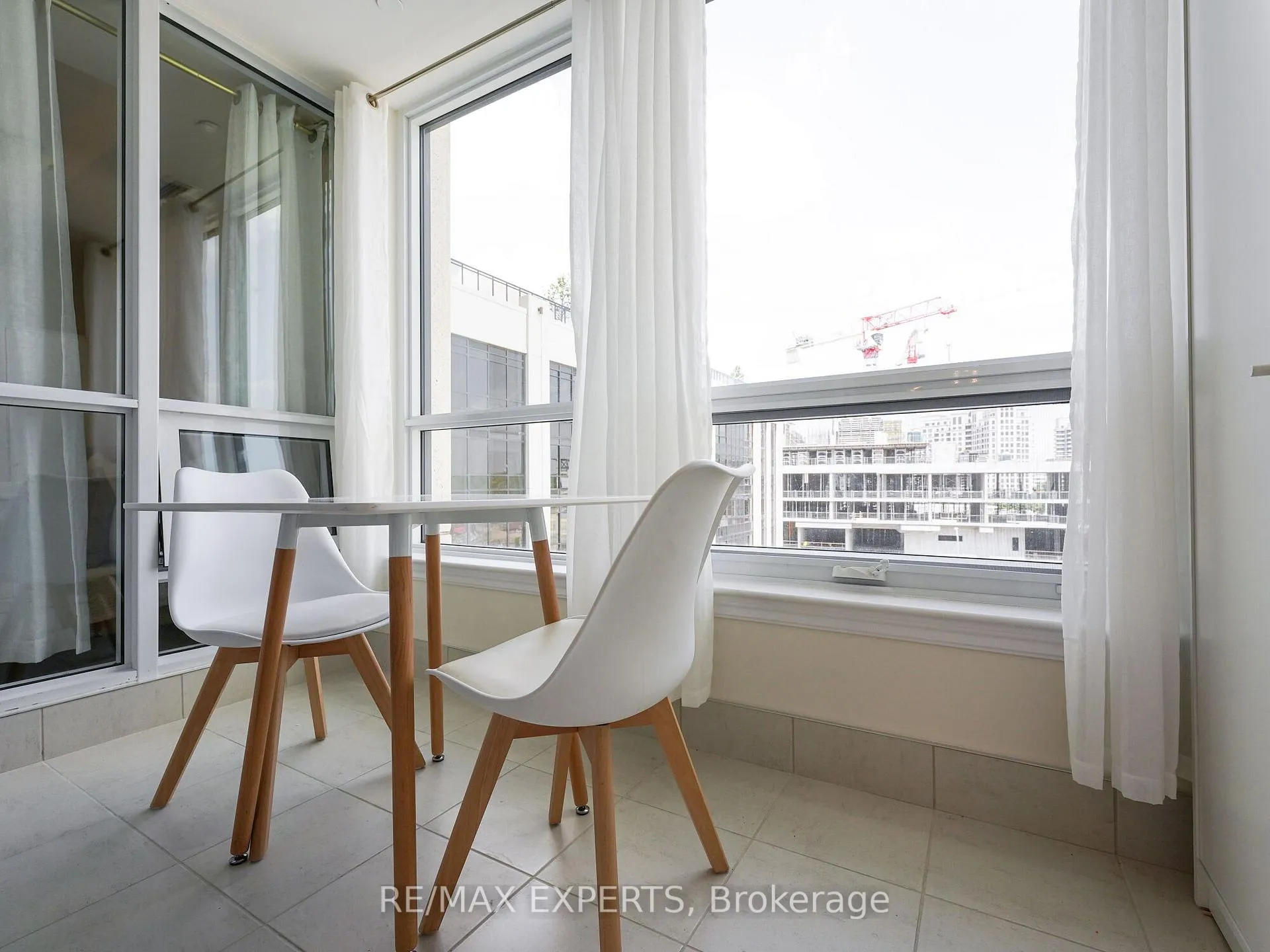 Photo 24 of Unit 502, 9085 Jane Street N, Vaughan, Concord — HOMEH