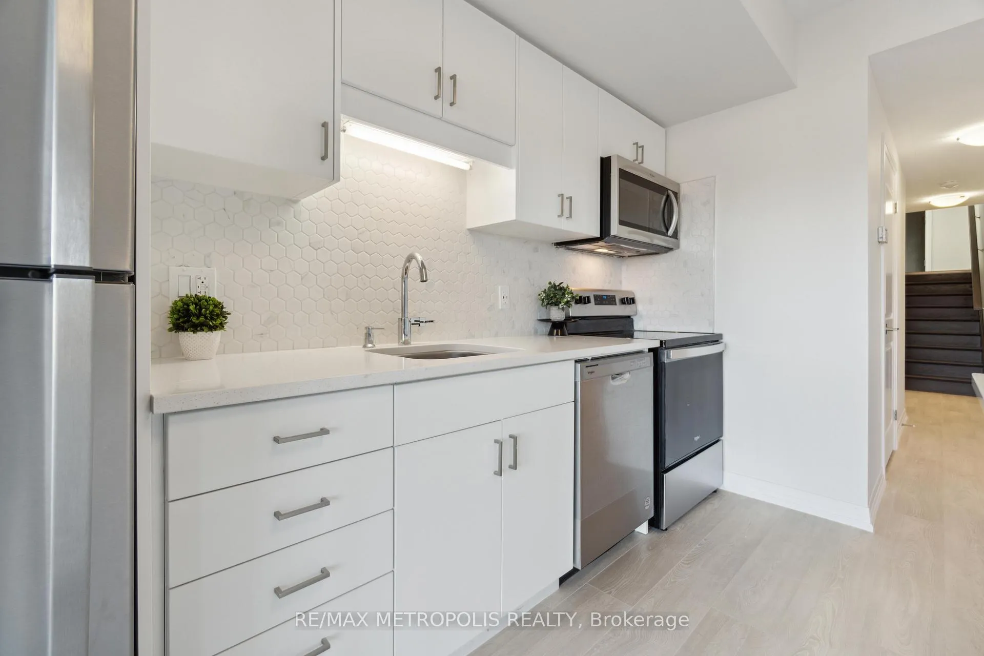 Photo 10 of Unit 27, 15 Stauffer Woods Trail, Kitchener — HOMEH