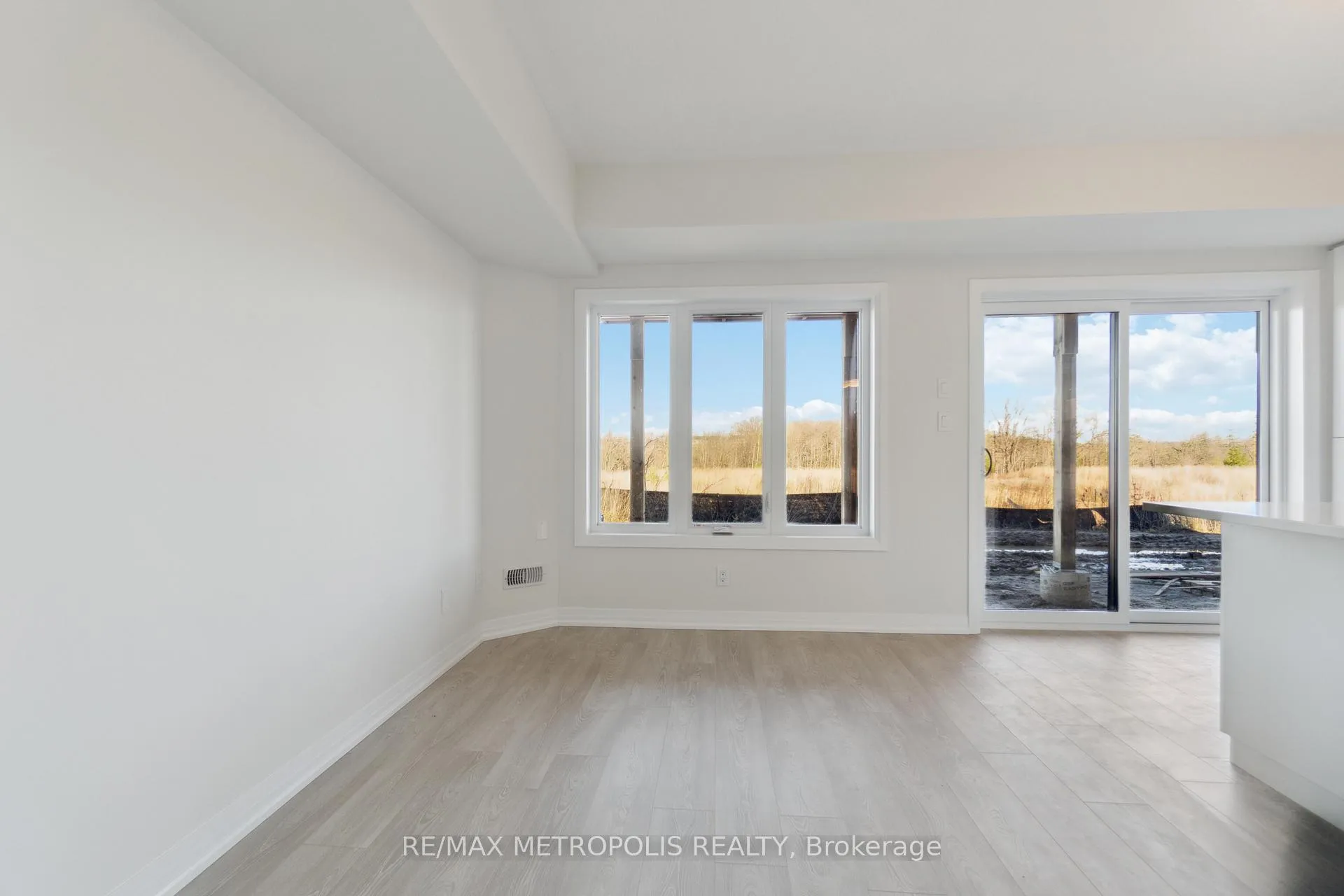 Photo 20 of Unit 27, 15 Stauffer Woods Trail, Kitchener — HOMEH