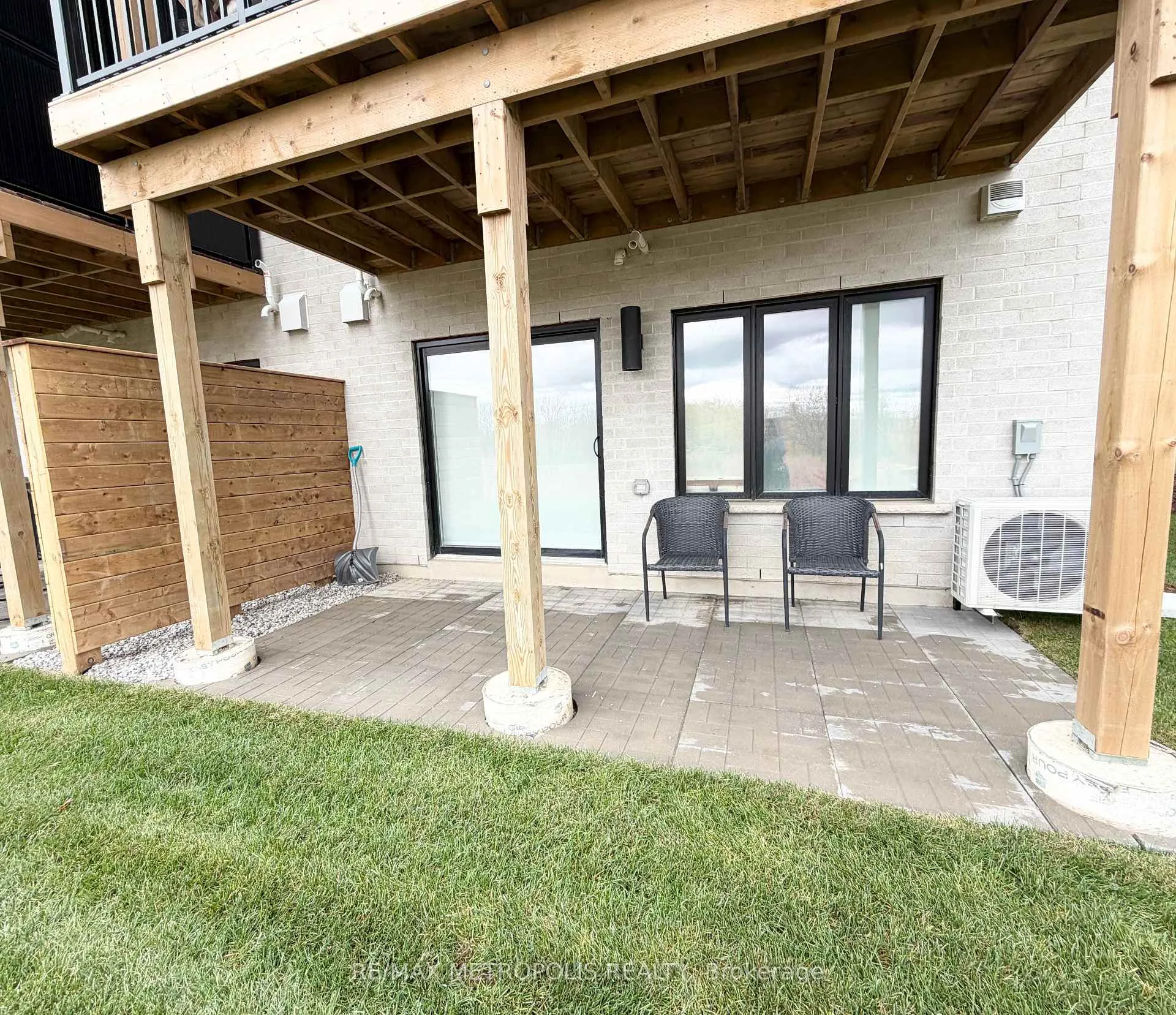 Photo 31 of Unit 27, 15 Stauffer Woods Trail, Kitchener — HOMEH