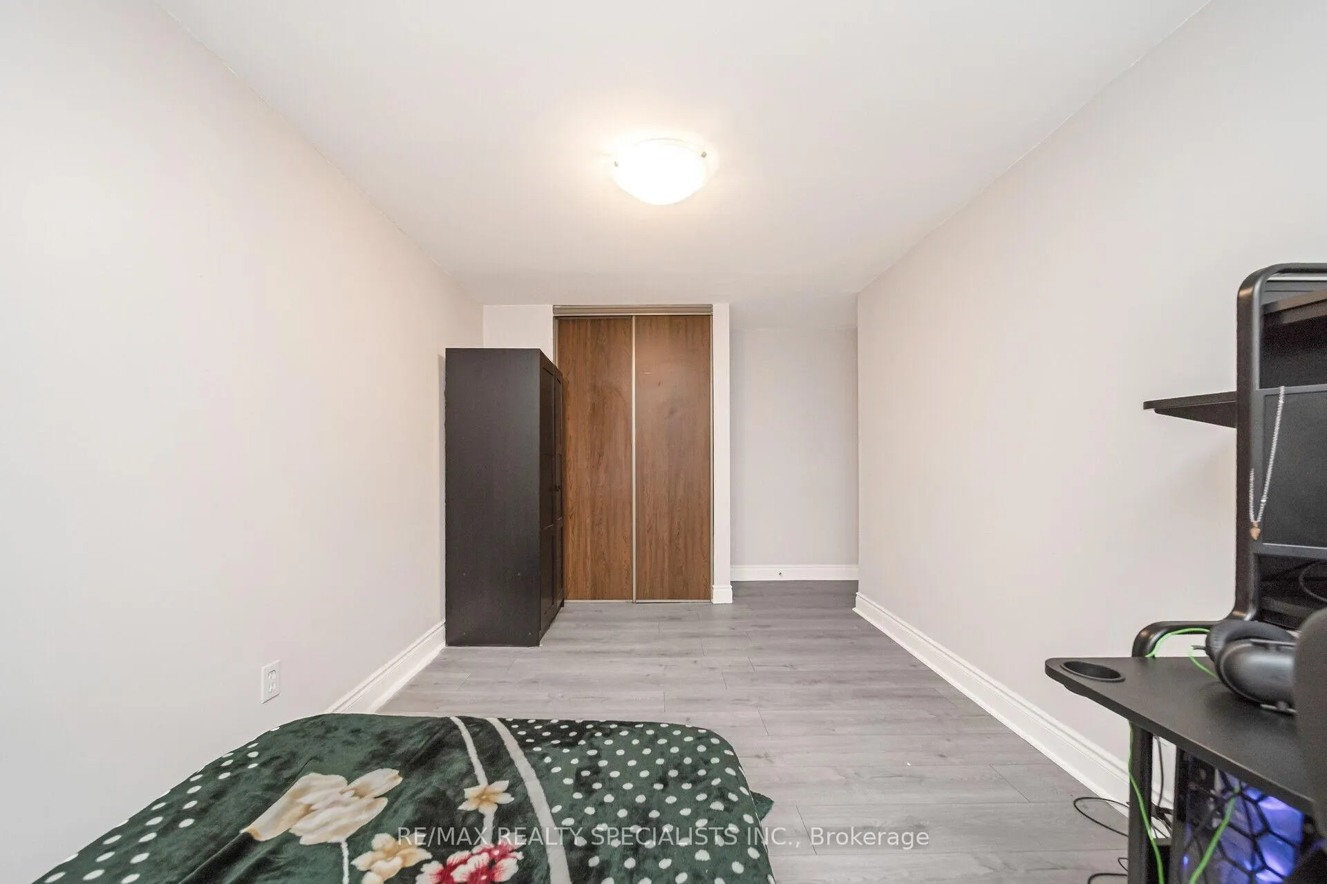 Photo 25 of 24 Carleton Place, Brampton, Bramalea West Industrial — HOMEH