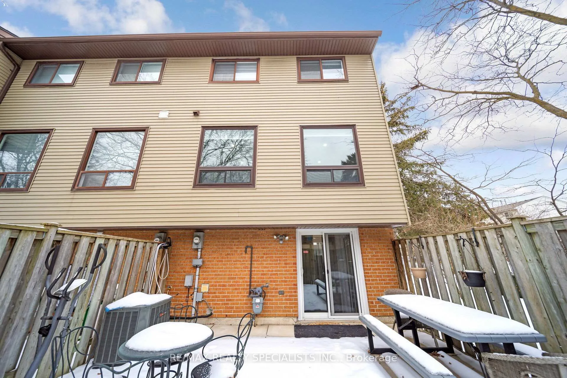 Photo 36 of 24 Carleton Place, Brampton, Bramalea West Industrial — HOMEH