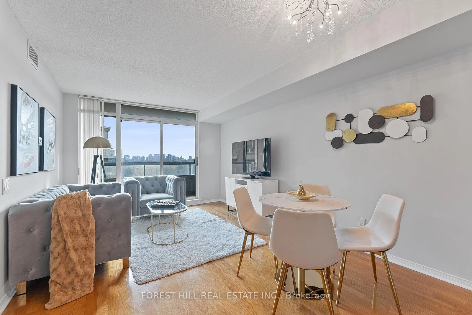 Photo 8 of Unit Ph403, 5 Emerald Lane, Vaughan, Crestwood-Springfarm-Yorkhill — HOMEH
