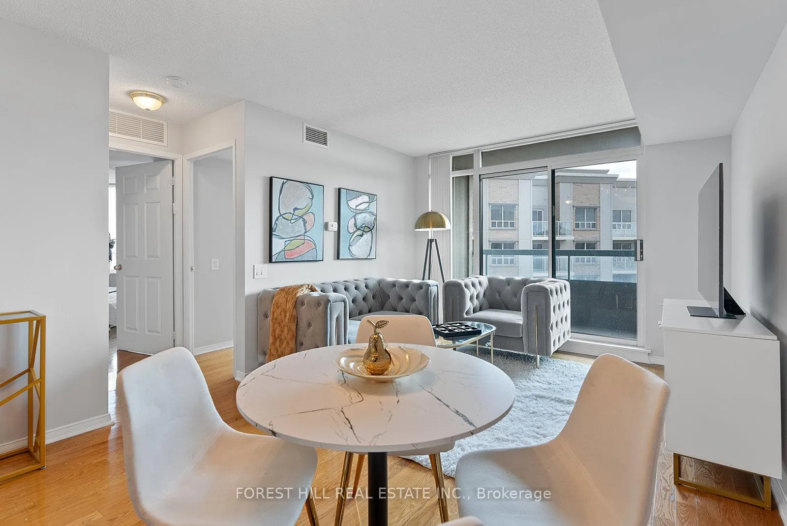 Photo 12 of Unit Ph403, 5 Emerald Lane, Vaughan, Crestwood-Springfarm-Yorkhill — HOMEH