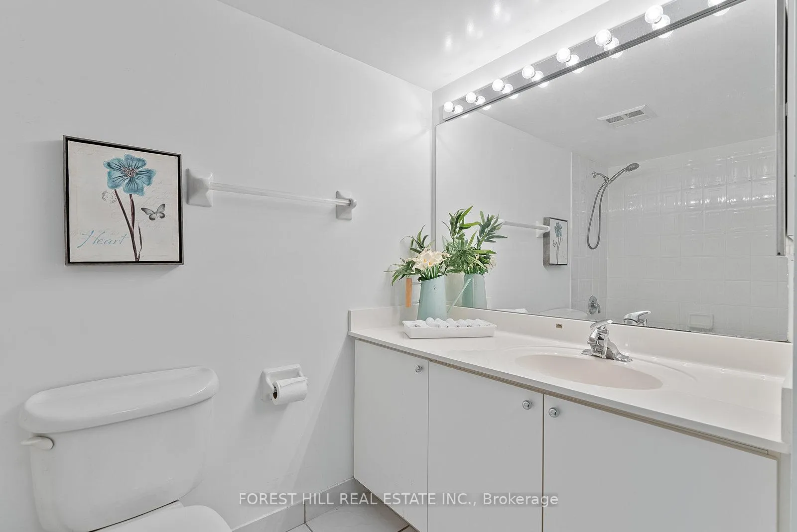 Photo 22 of Unit Ph403, 5 Emerald Lane, Vaughan, Crestwood-Springfarm-Yorkhill — HOMEH