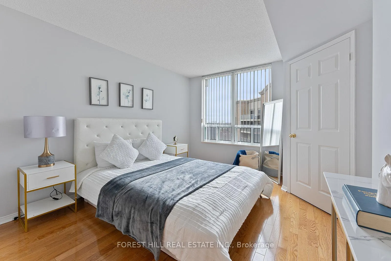 Photo 25 of Unit Ph403, 5 Emerald Lane, Vaughan, Crestwood-Springfarm-Yorkhill — HOMEH