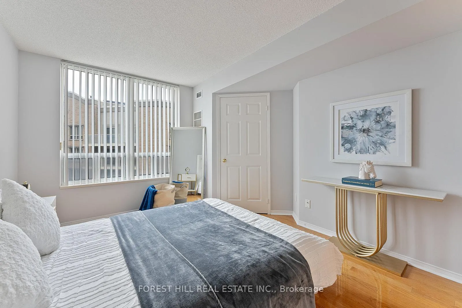 Photo 26 of Unit Ph403, 5 Emerald Lane, Vaughan, Crestwood-Springfarm-Yorkhill — HOMEH