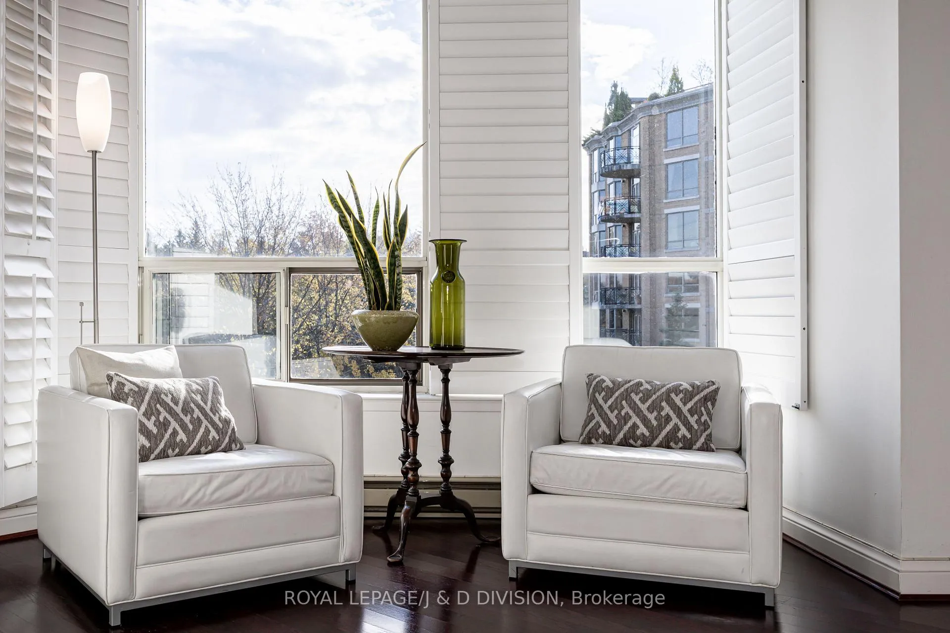 Photo 3 of Unit 607, 3800 Yonge Street, Toronto, Bedford Park-Nortown — HOMEH