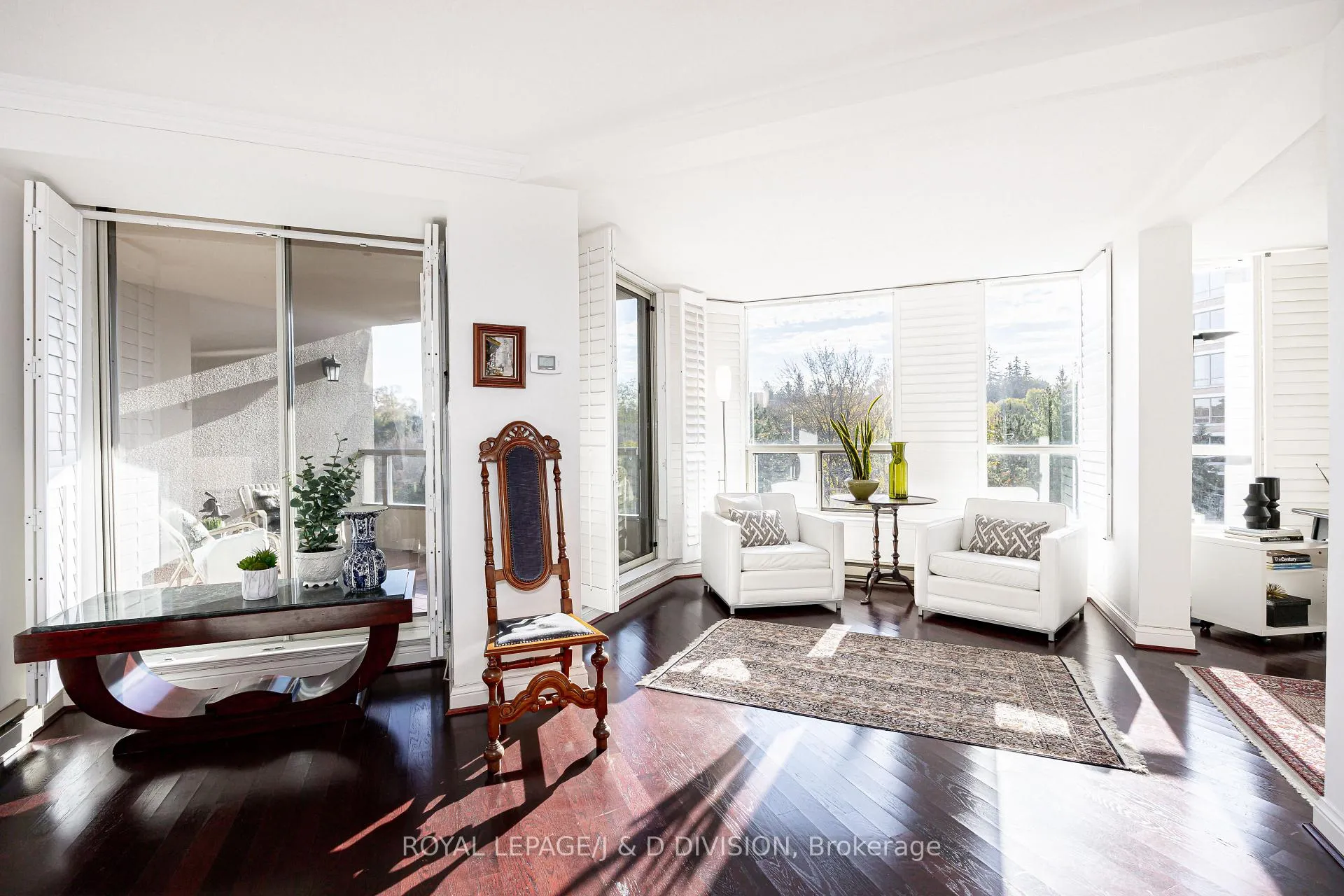 Photo 4 of Unit 607, 3800 Yonge Street, Toronto, Bedford Park-Nortown — HOMEH