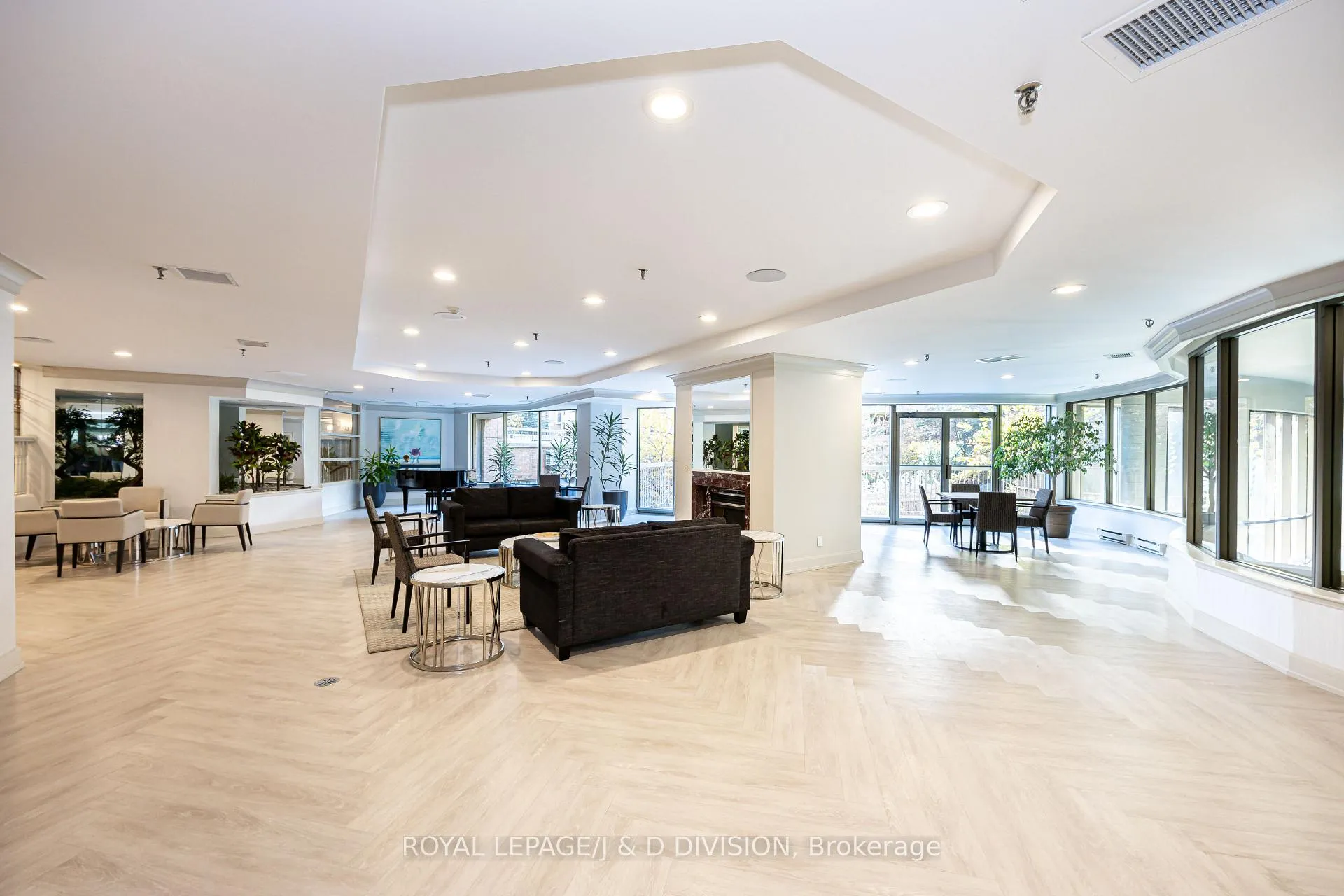 Photo 26 of Unit 607, 3800 Yonge Street, Toronto, Bedford Park-Nortown — HOMEH
