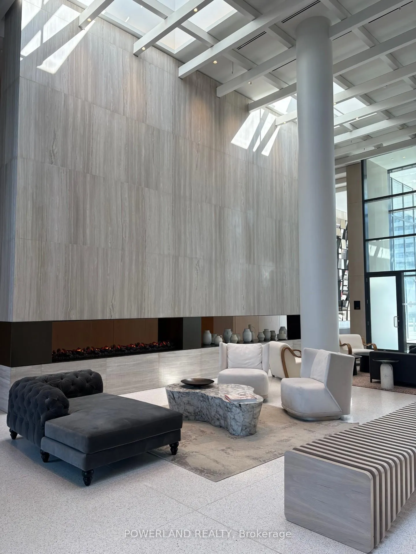 Photo 3 of Unit 5211, 195 Commerce Street, Vaughan, Vaughan Corporate Centre — HOMEH
