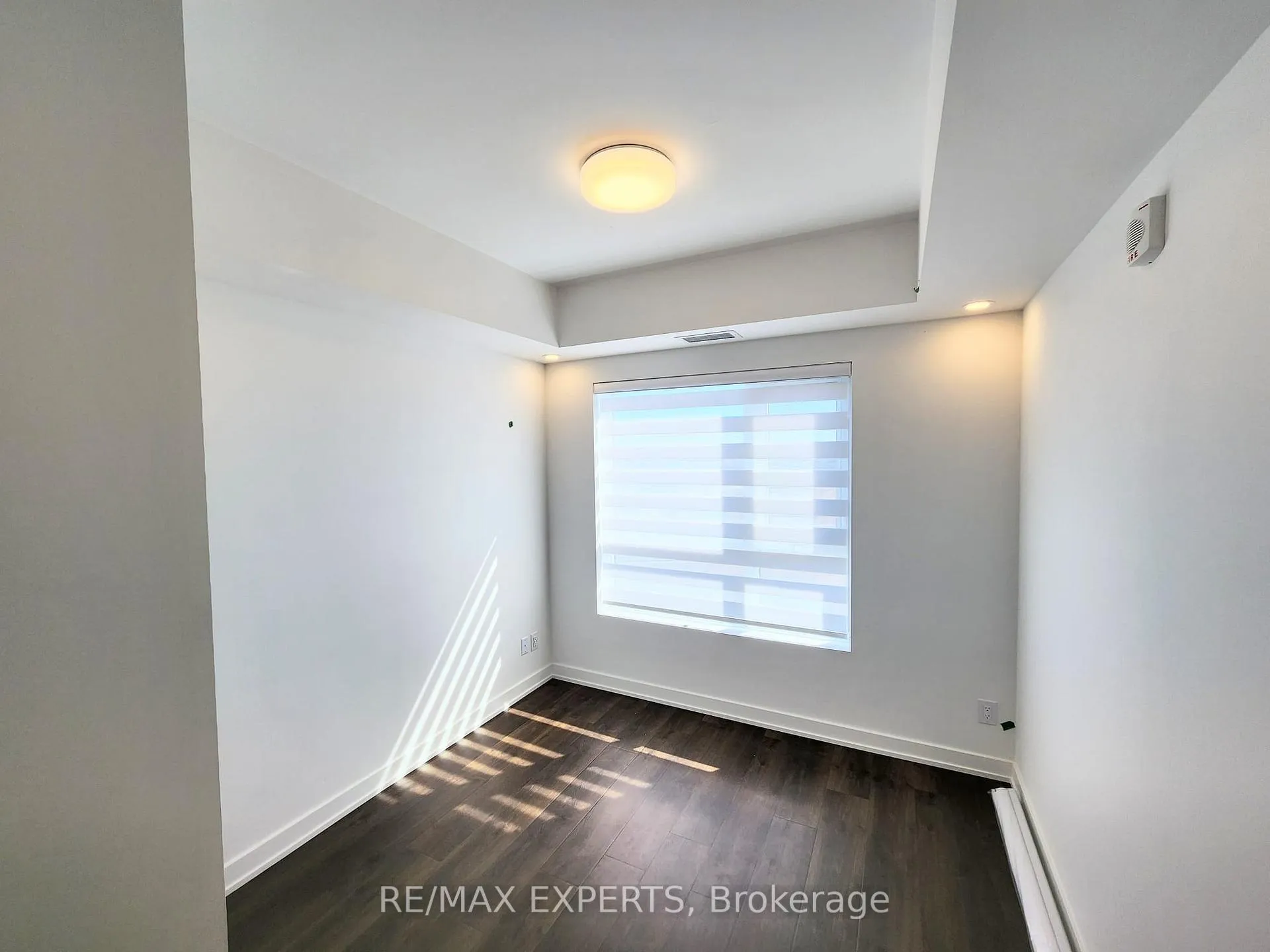 Photo 7 of Unit 1212, 56 Lakeside Terrace, Barrie, Little Lake — HOMEH