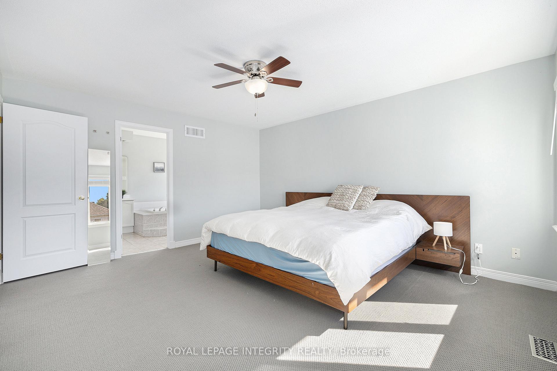 Photo 25 of 10 Maybrook Place, Ottawa, Barrhaven East — HOMEH