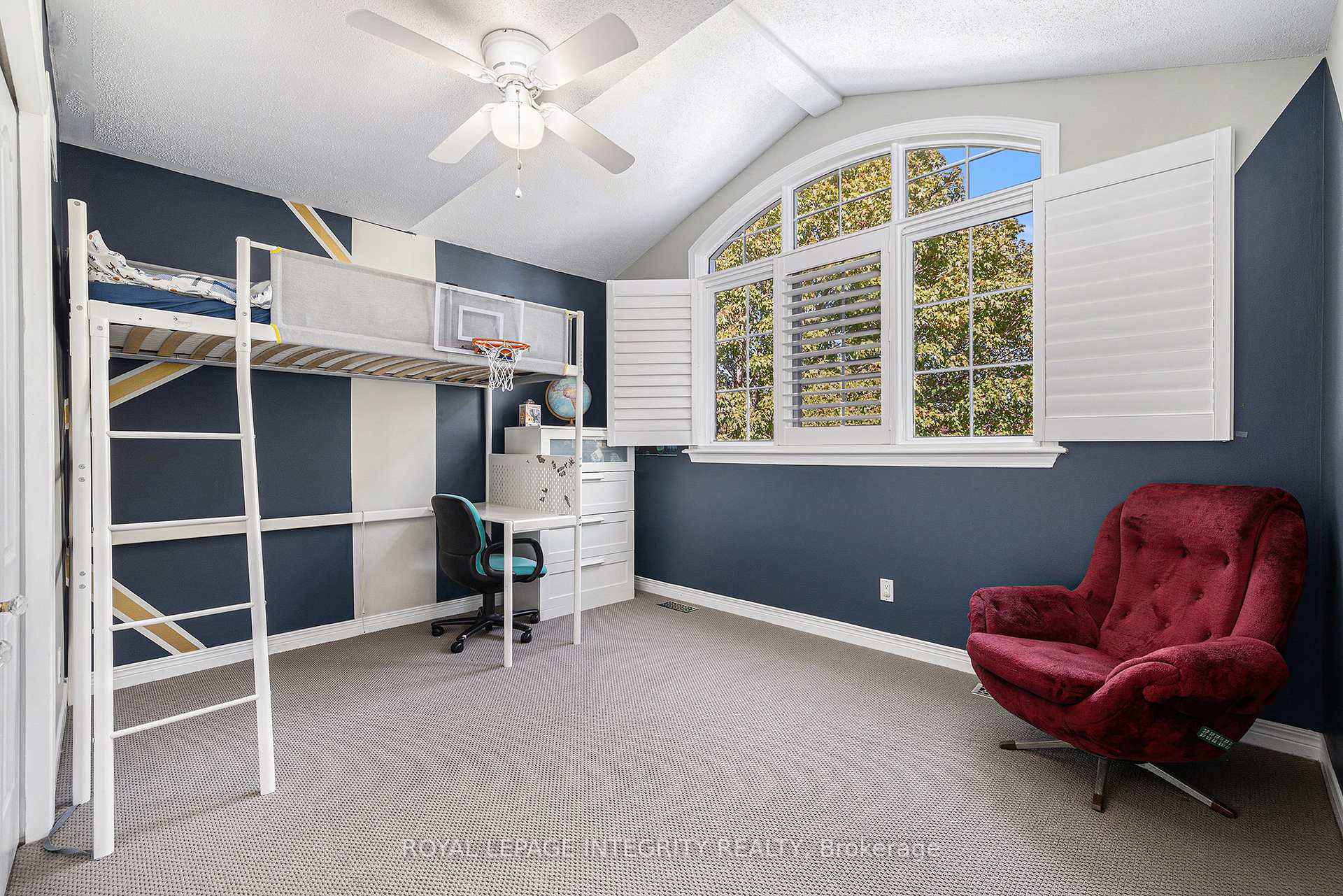 Photo 29 of 10 Maybrook Place, Ottawa, Barrhaven East — HOMEH