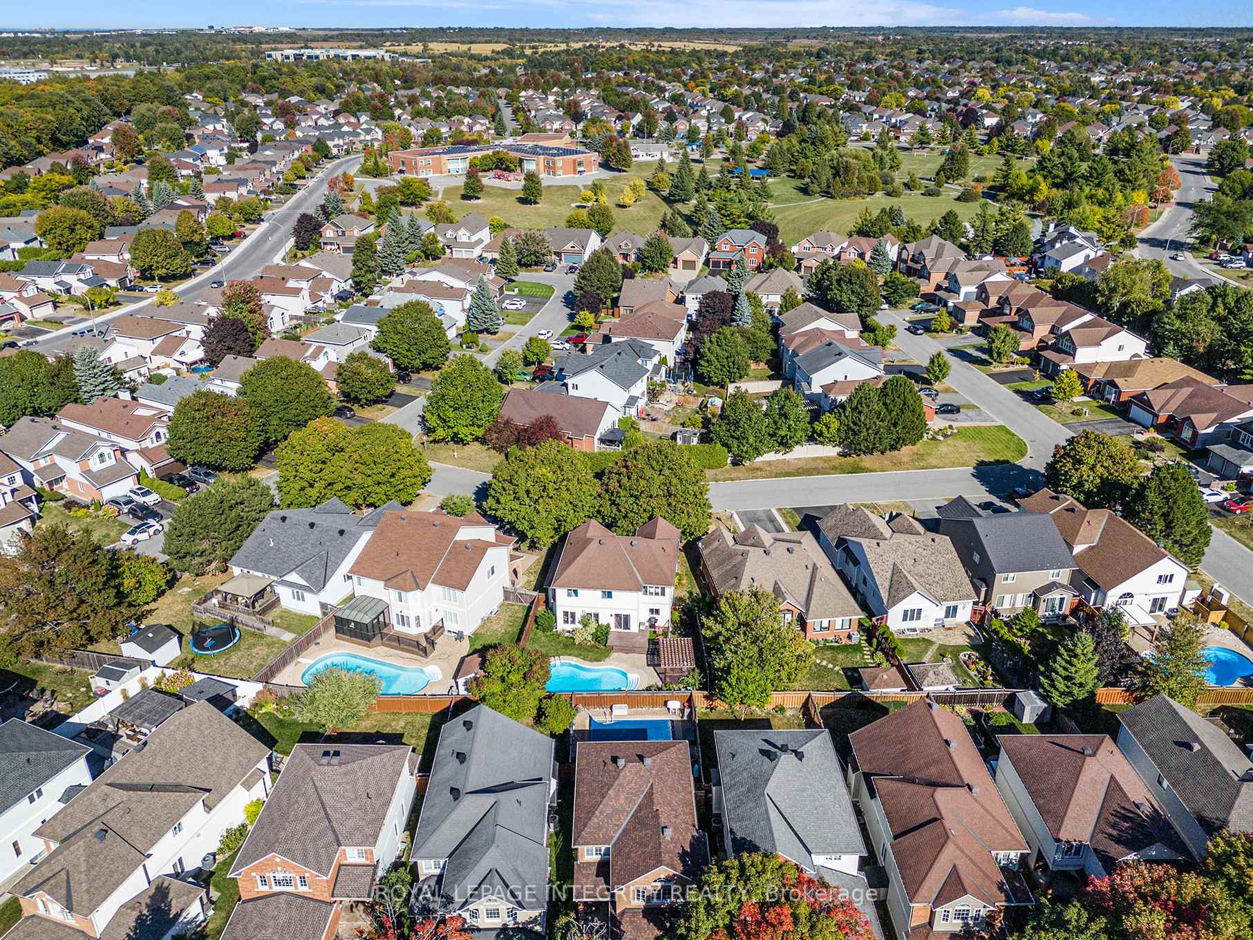 Photo 38 of 10 Maybrook Place, Ottawa, Barrhaven East — HOMEH