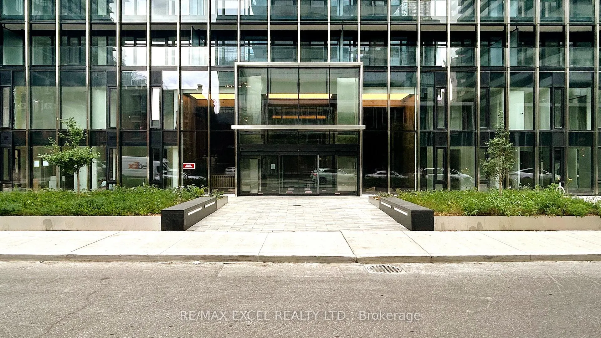 Photo 2 of Unit 3606, 55 Charles Street E, Toronto, Church-Yonge Corridor — HOMEH
