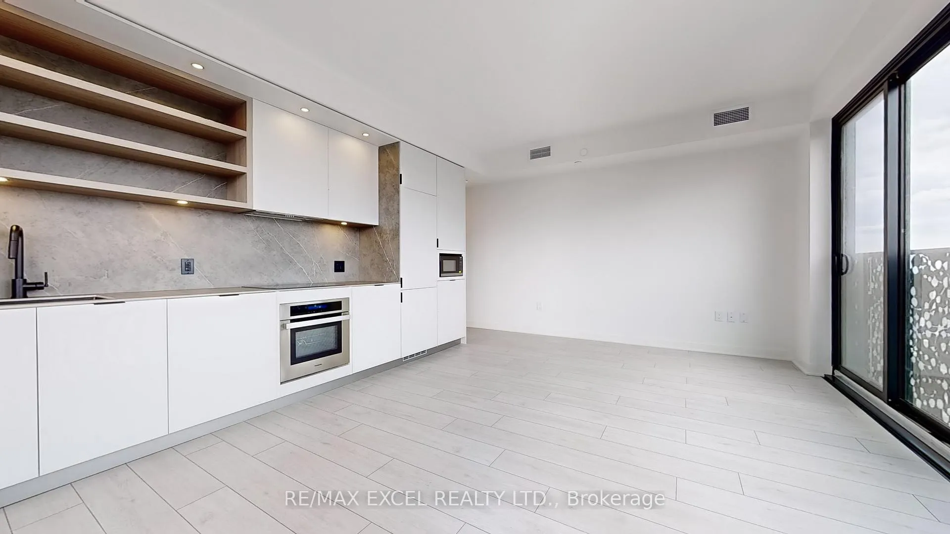 Photo 8 of Unit 3606, 55 Charles Street E, Toronto, Church-Yonge Corridor — HOMEH