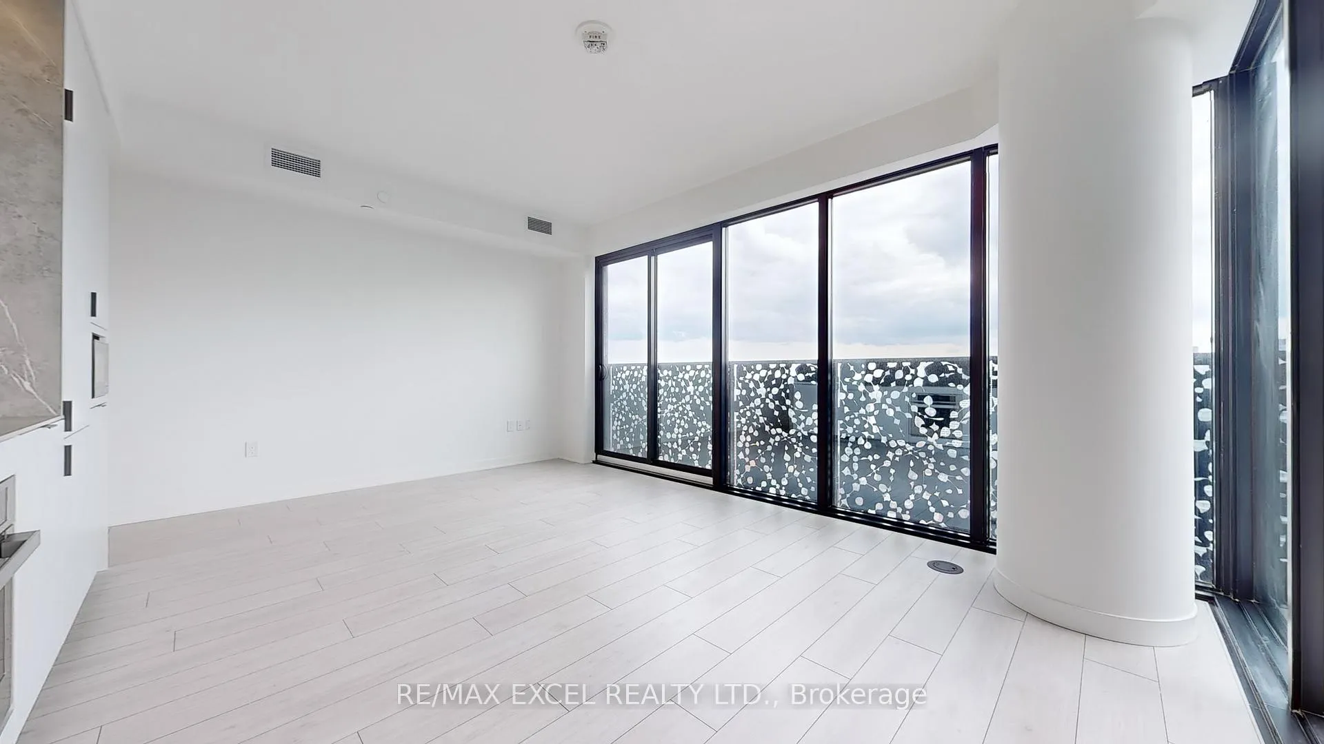 Photo 9 of Unit 3606, 55 Charles Street E, Toronto, Church-Yonge Corridor — HOMEH