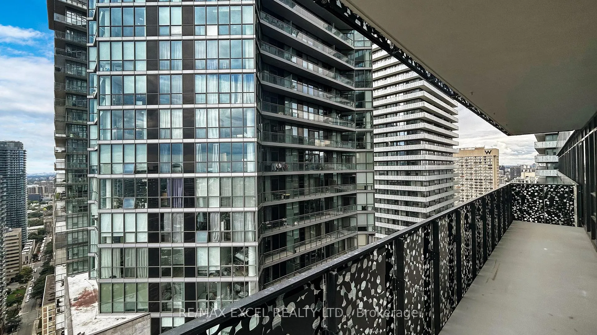 Photo 29 of Unit 3606, 55 Charles Street E, Toronto, Church-Yonge Corridor — HOMEH