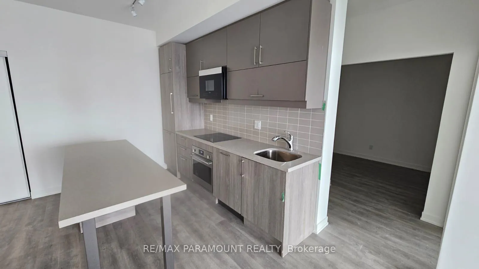 Photo 4 of Unit 1607, 8119 Birchmount Road, Markham, Unionville — HOMEH